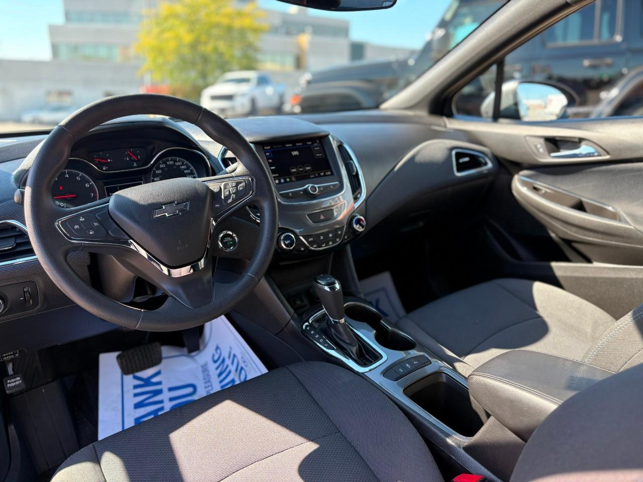 2019 Chevrolet Cruze LT 4dr Sedan Photo