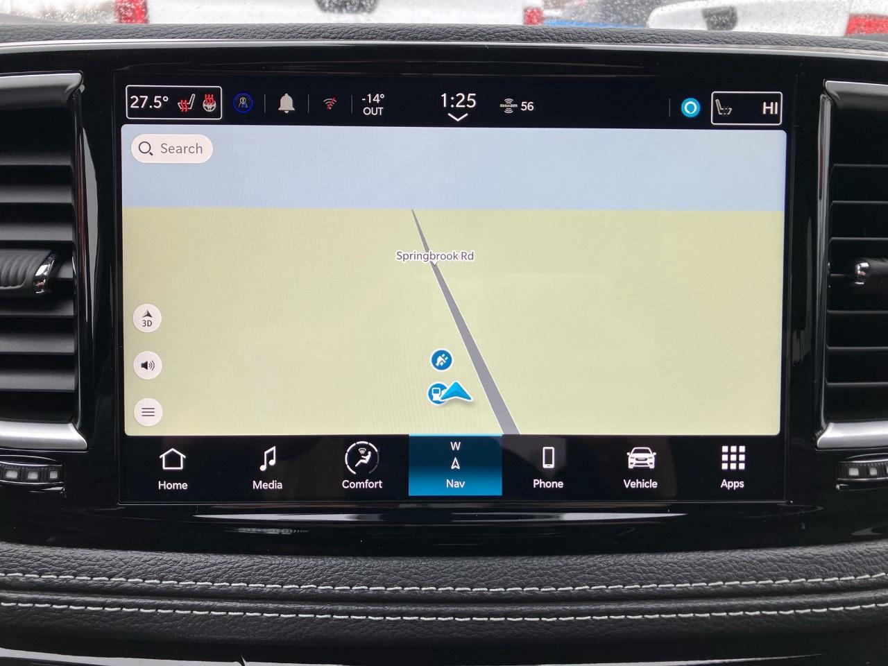 2024 Chrysler Pacifica Hybrid DEALER DEMO Photo