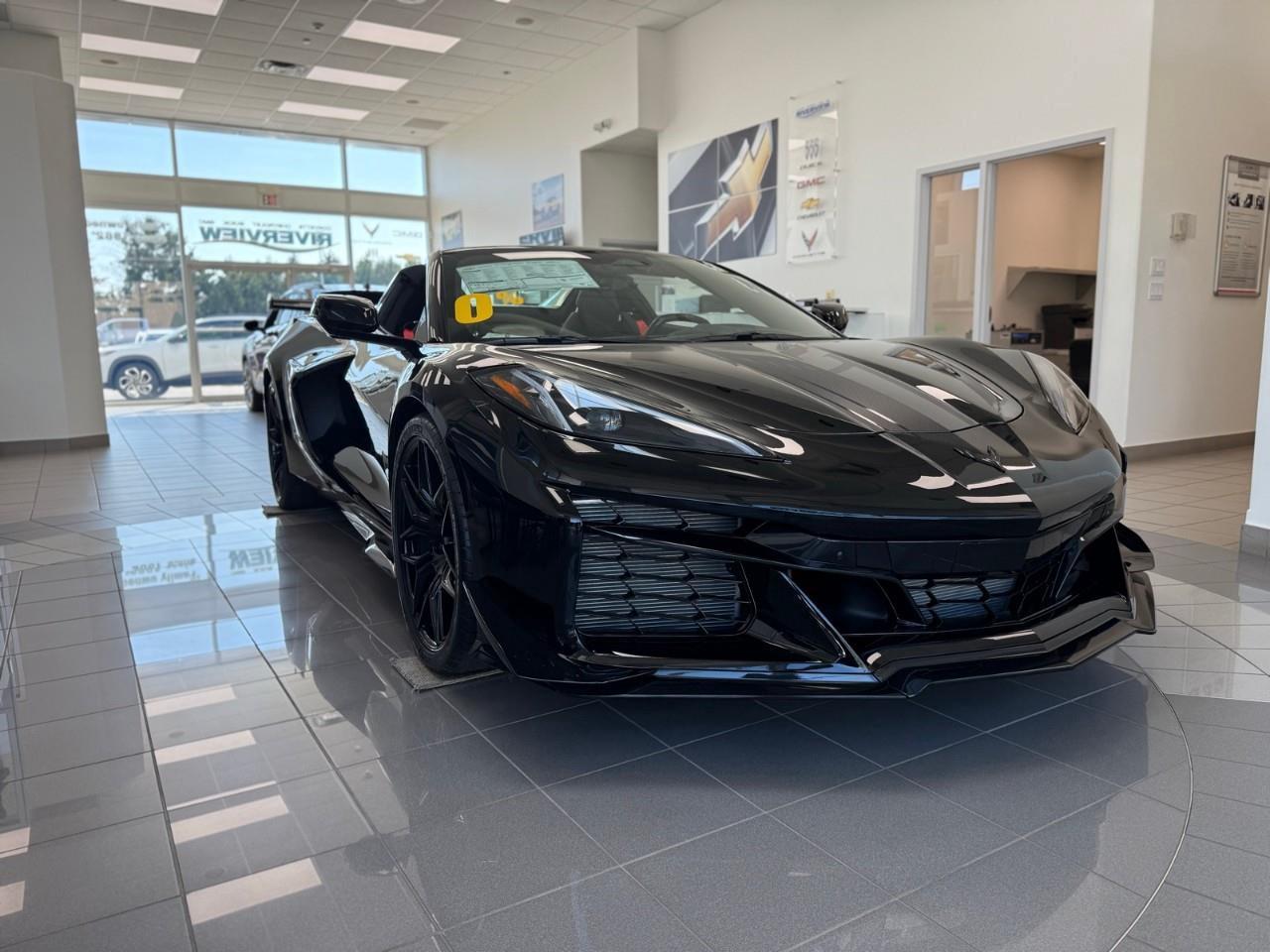 2025 Chevrolet Corvette Z06 w/3LZ 2dr Convertible Photo