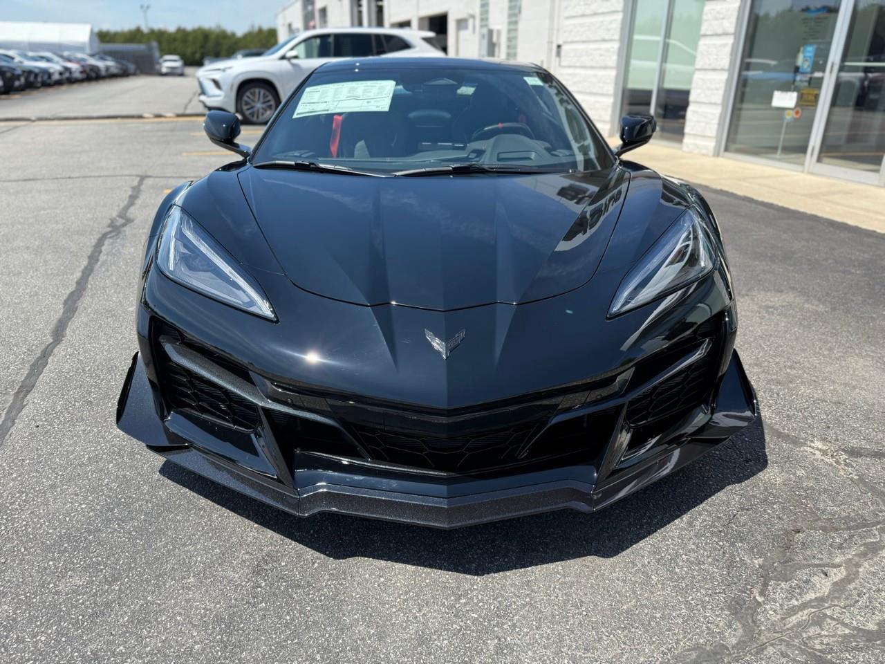 2025 Chevrolet Corvette Z06 w/3LZ 2dr Convertible Photo