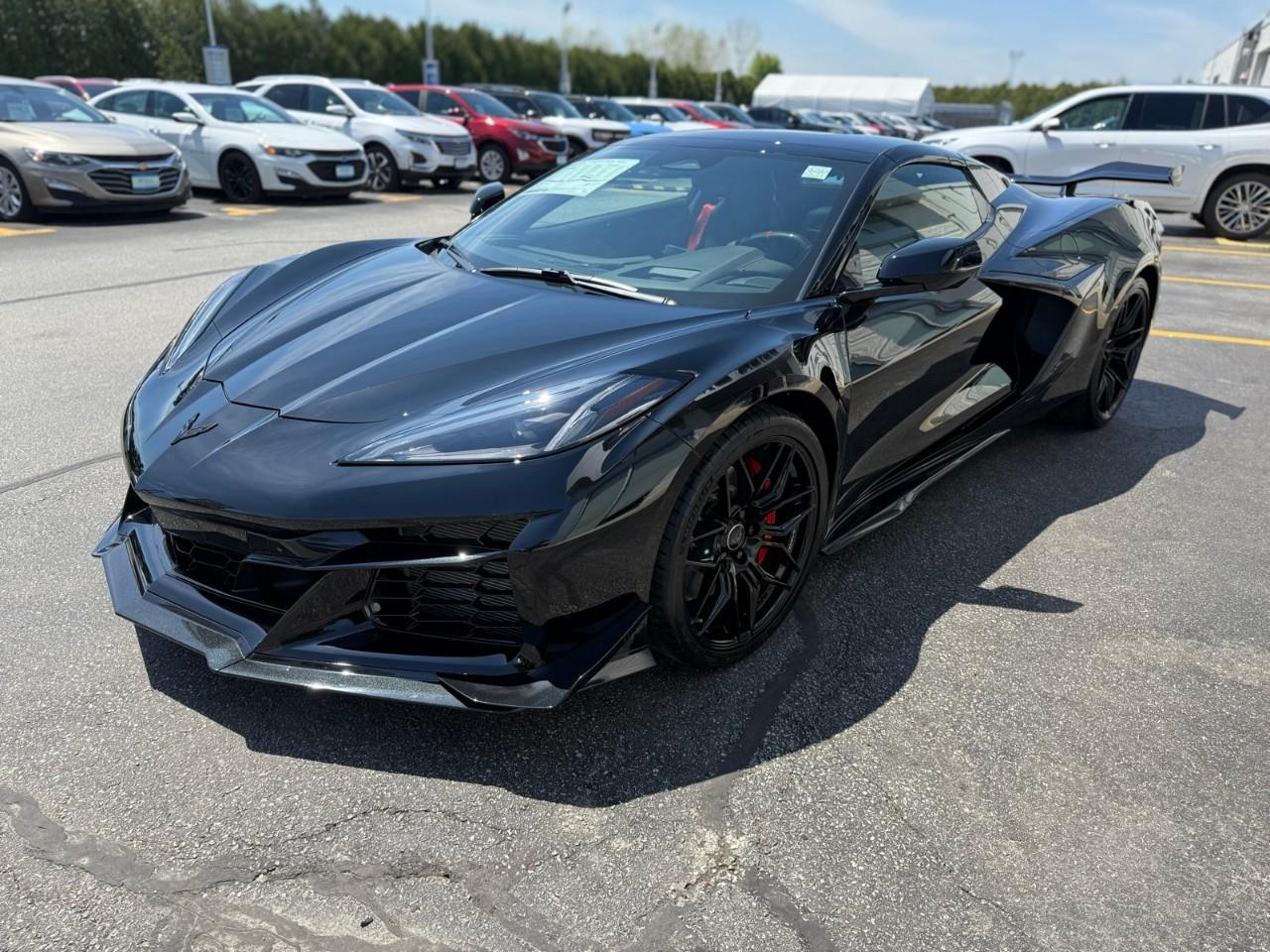 2025 Chevrolet Corvette Z06 w/3LZ 2dr Convertible Photo