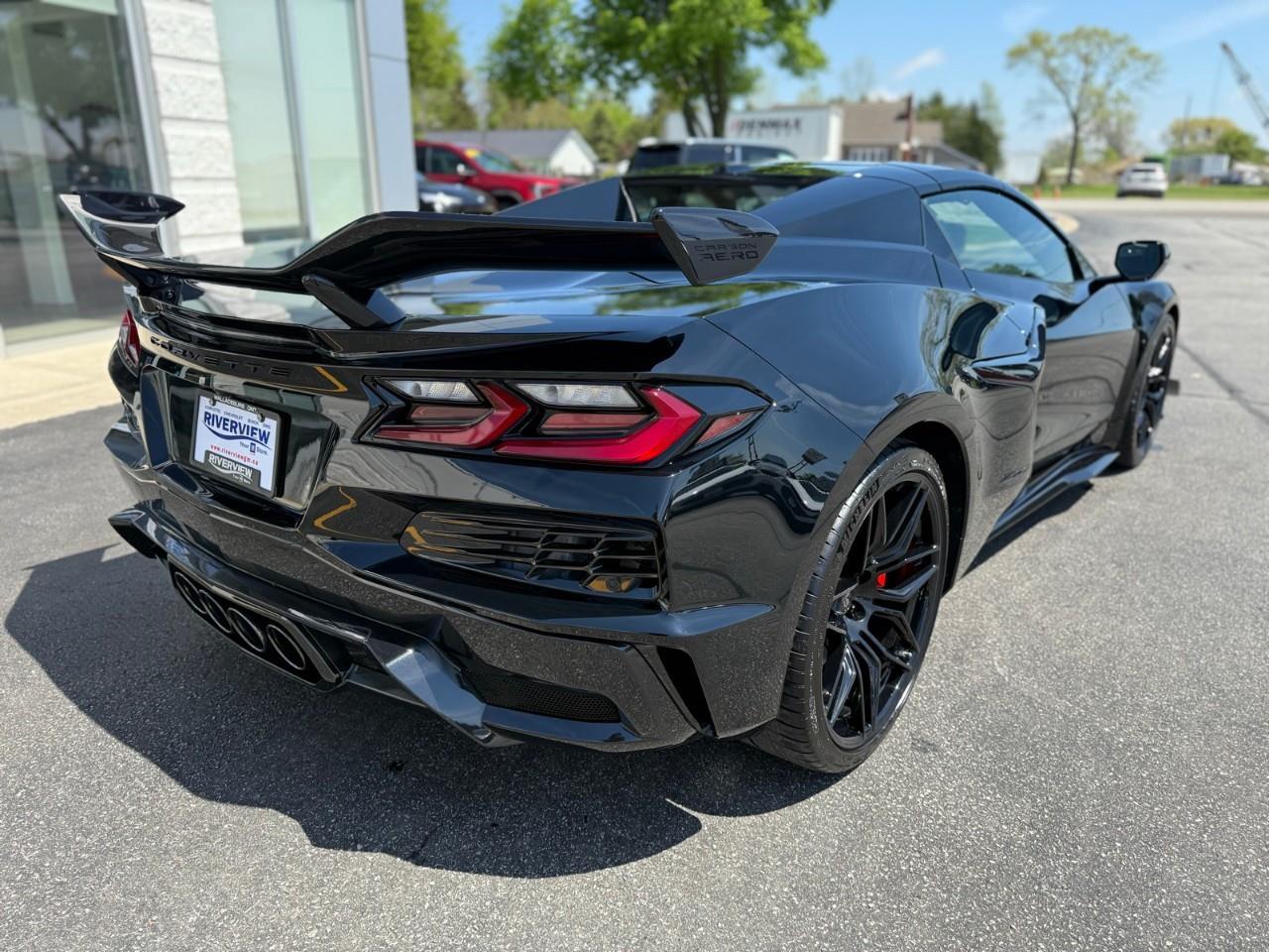 2025 Chevrolet Corvette Z06 w/3LZ 2dr Convertible Photo