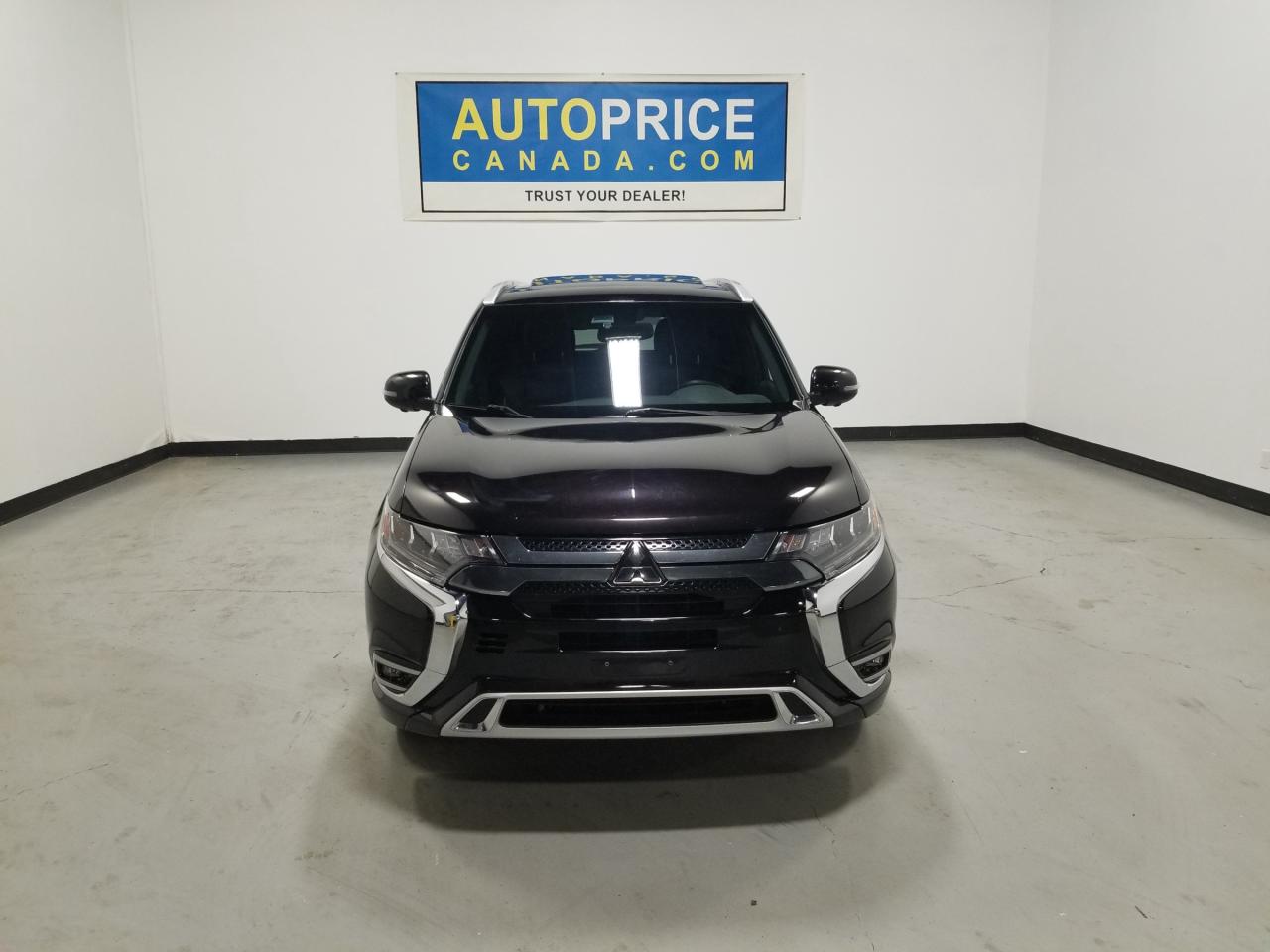 2020 Mitsubishi Outlander Plug-In Hybrid SEL 4dr S-AWC Photo