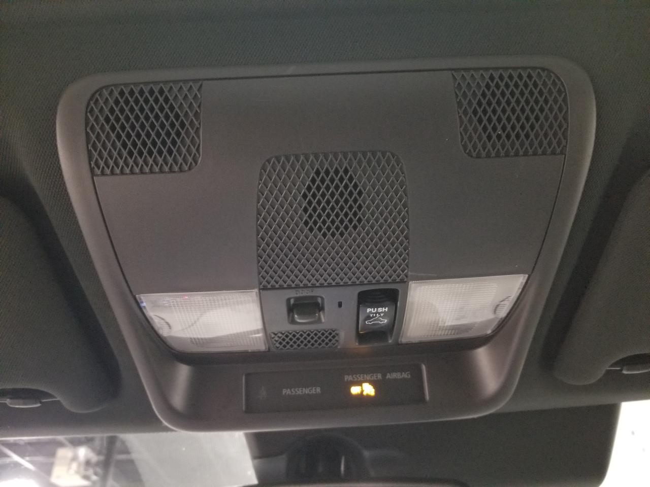 2020 Mitsubishi Outlander Plug-In Hybrid SEL 4dr S-AWC Photo