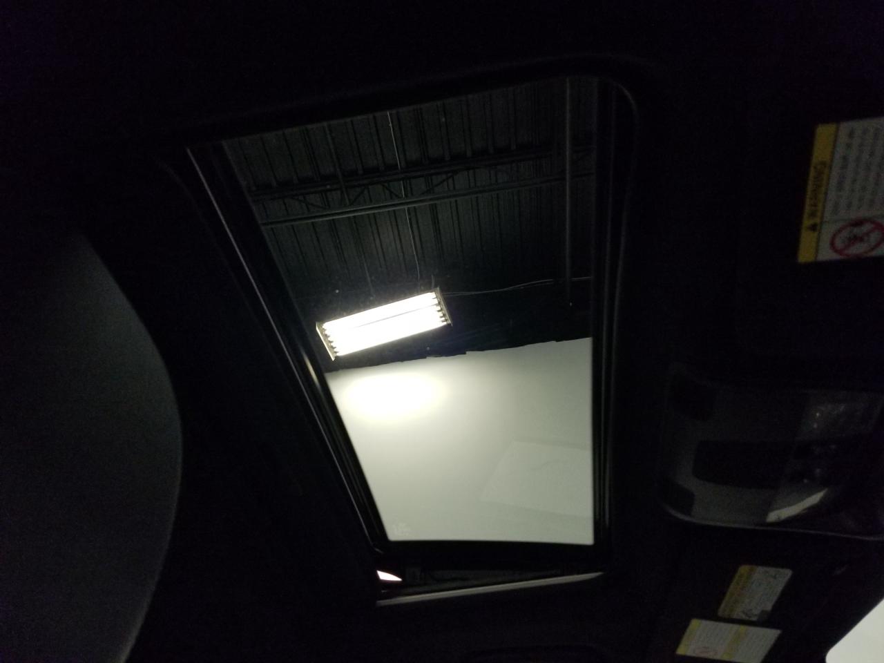 2020 Mitsubishi Outlander Plug-In Hybrid SEL 4dr S-AWC Photo