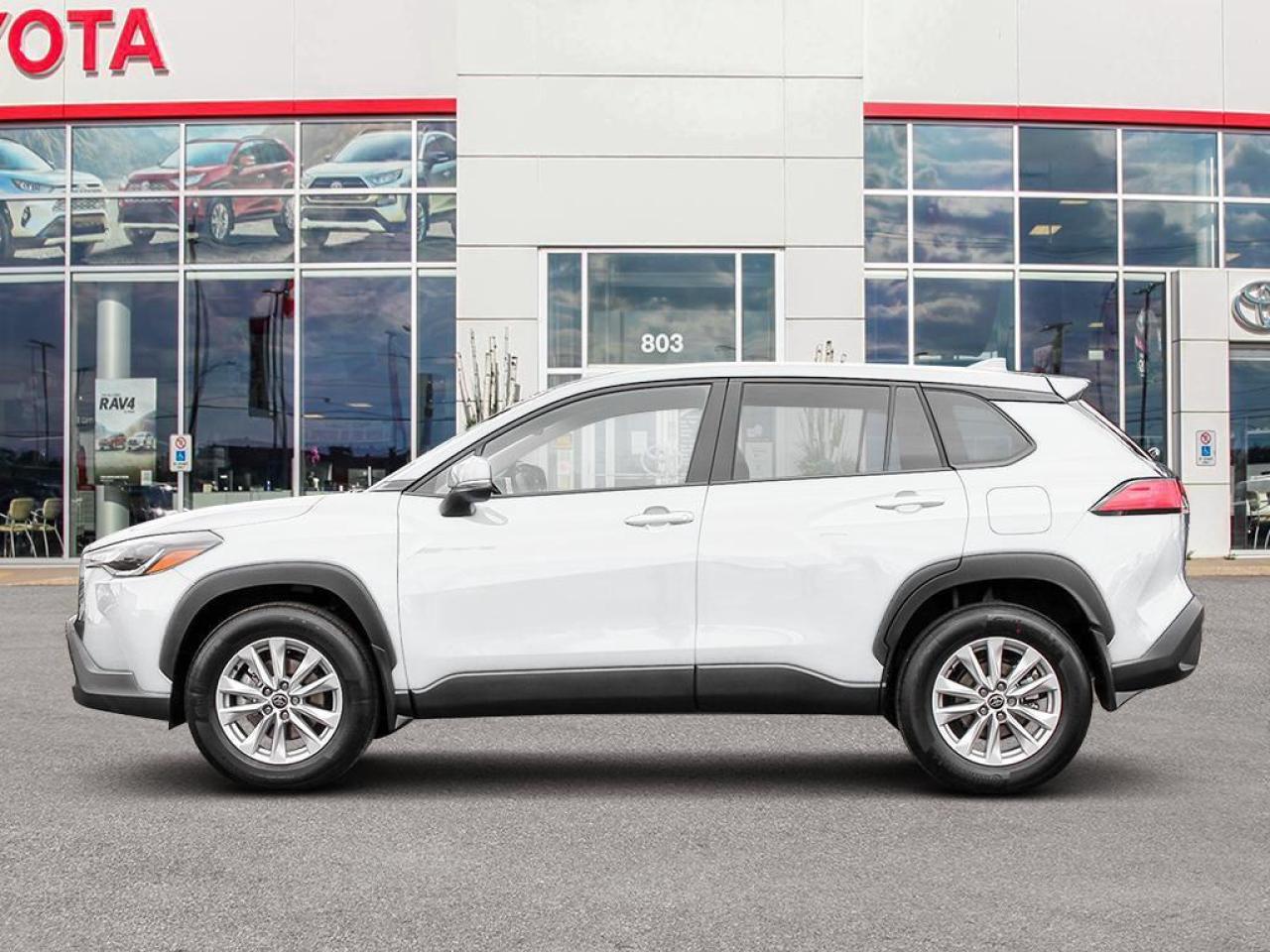 2025 Toyota Corolla Cross LE 4dr All-Wheel Drive Photo2