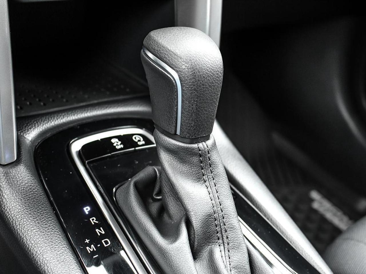 2025 Toyota Corolla Cross LE 4dr All-Wheel Drive Photo