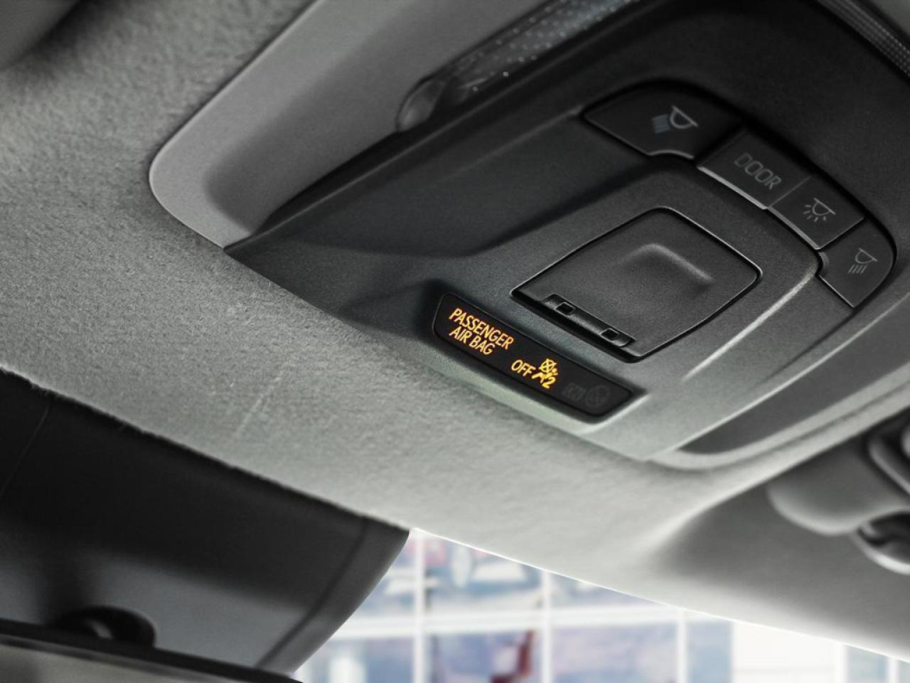 2025 Toyota Corolla Cross LE 4dr All-Wheel Drive Photo