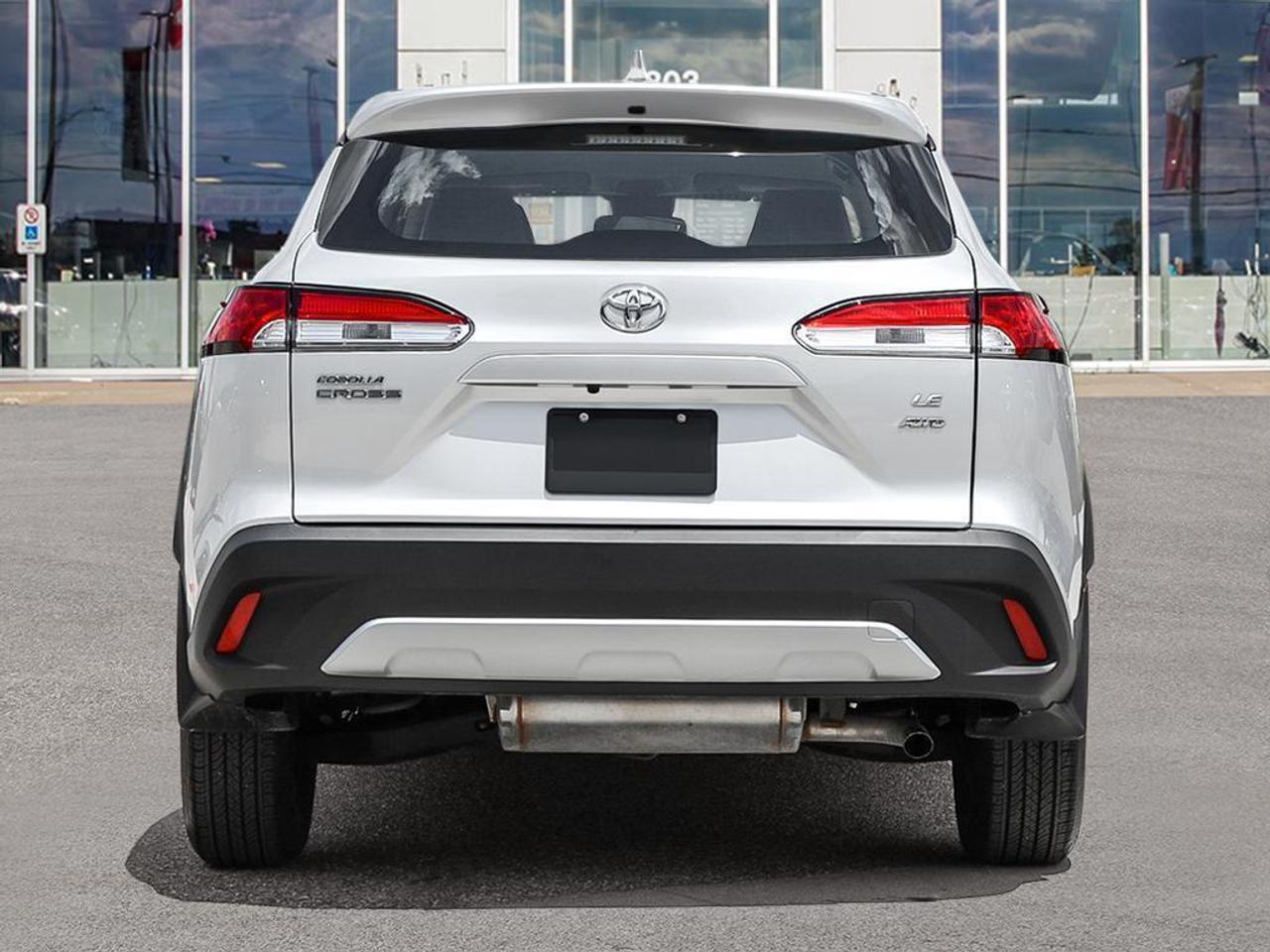 2025 Toyota Corolla Cross LE 4dr All-Wheel Drive Photo