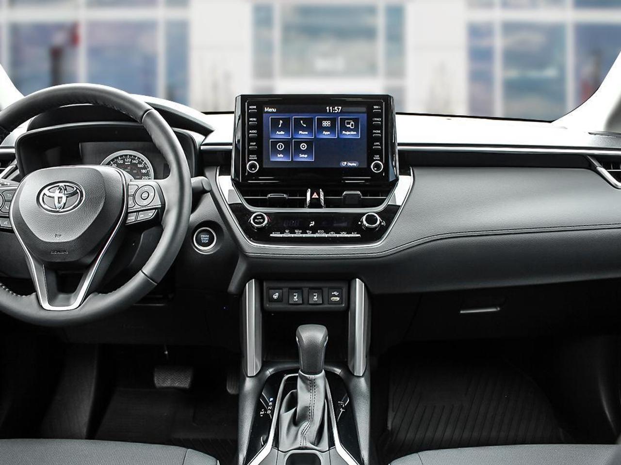 2025 Toyota Corolla Cross LE 4dr All-Wheel Drive Photo