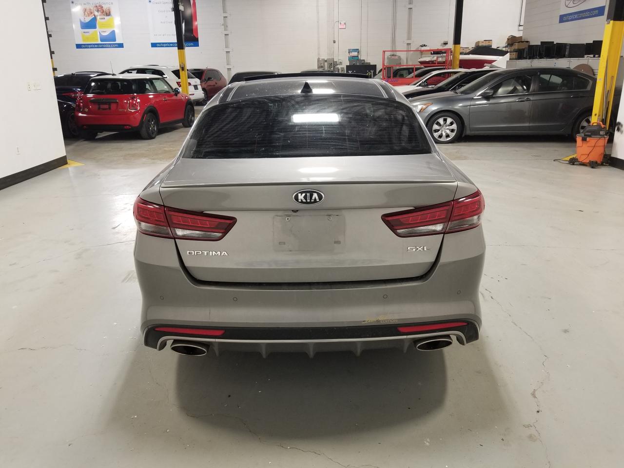 2018 Kia Optima SXL Turbo 4dr Sedan Photo