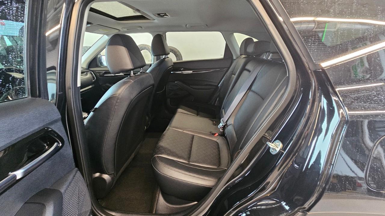 2021 Kia Seltos EX Premium 4dr All-Wheel Drive Photo