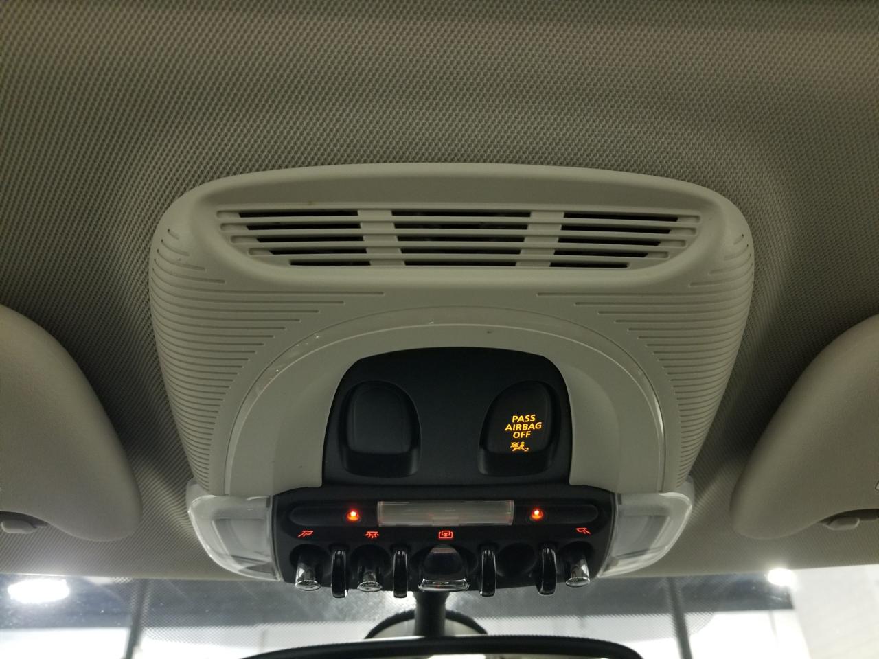 2017 MINI 5 Door Cooper S 4dr Hatchback Photo