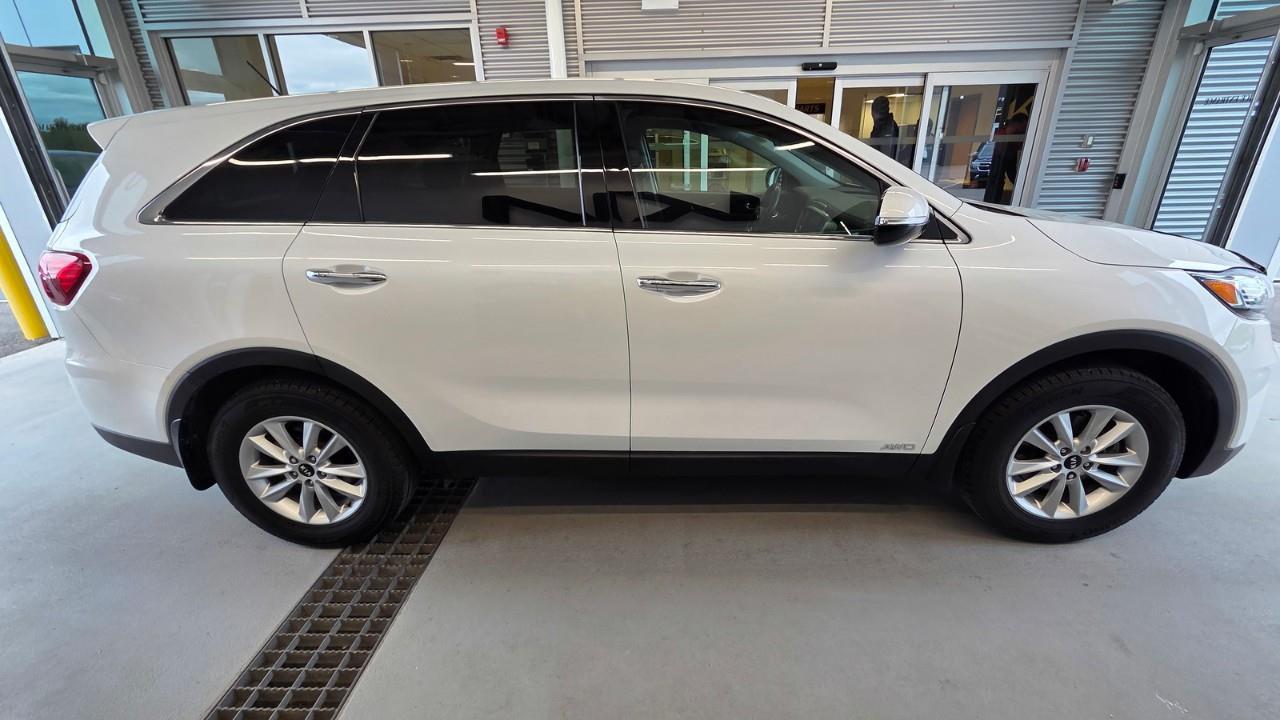2020 Kia Sorento 2.4L LX 4dr All-wheel Drive Photo