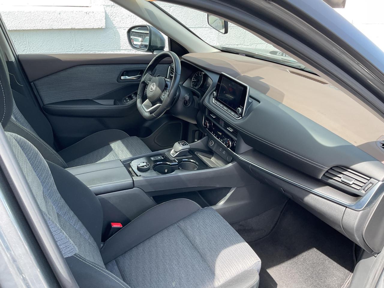 2023 Nissan Rogue  Photo