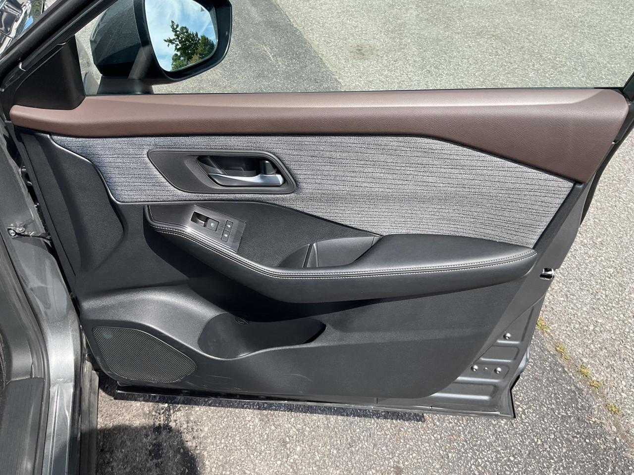 2023 Nissan Rogue  Photo