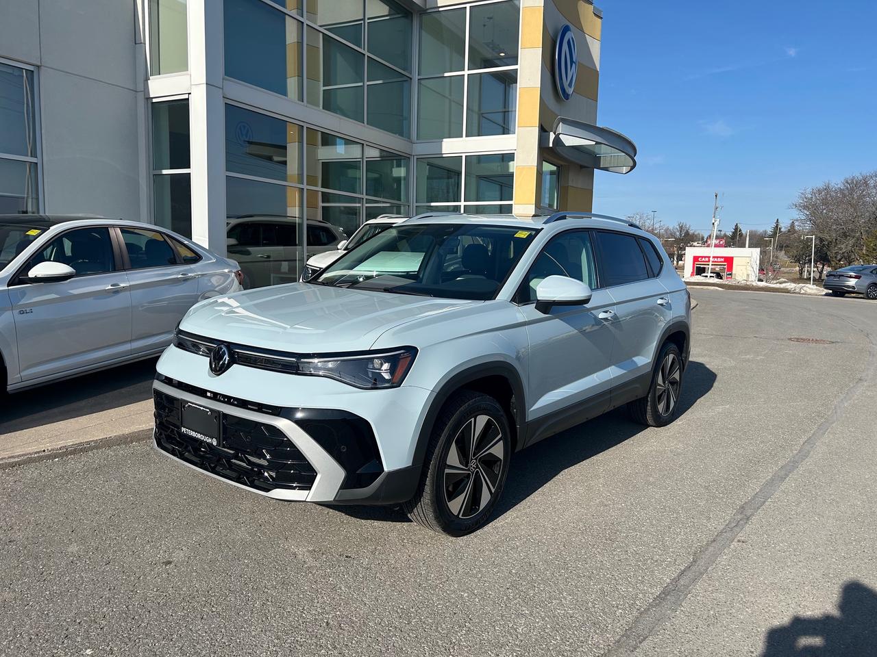 2025 Volkswagen Taos Highline 4dr All-Wheel Drive 4MOTION Photo