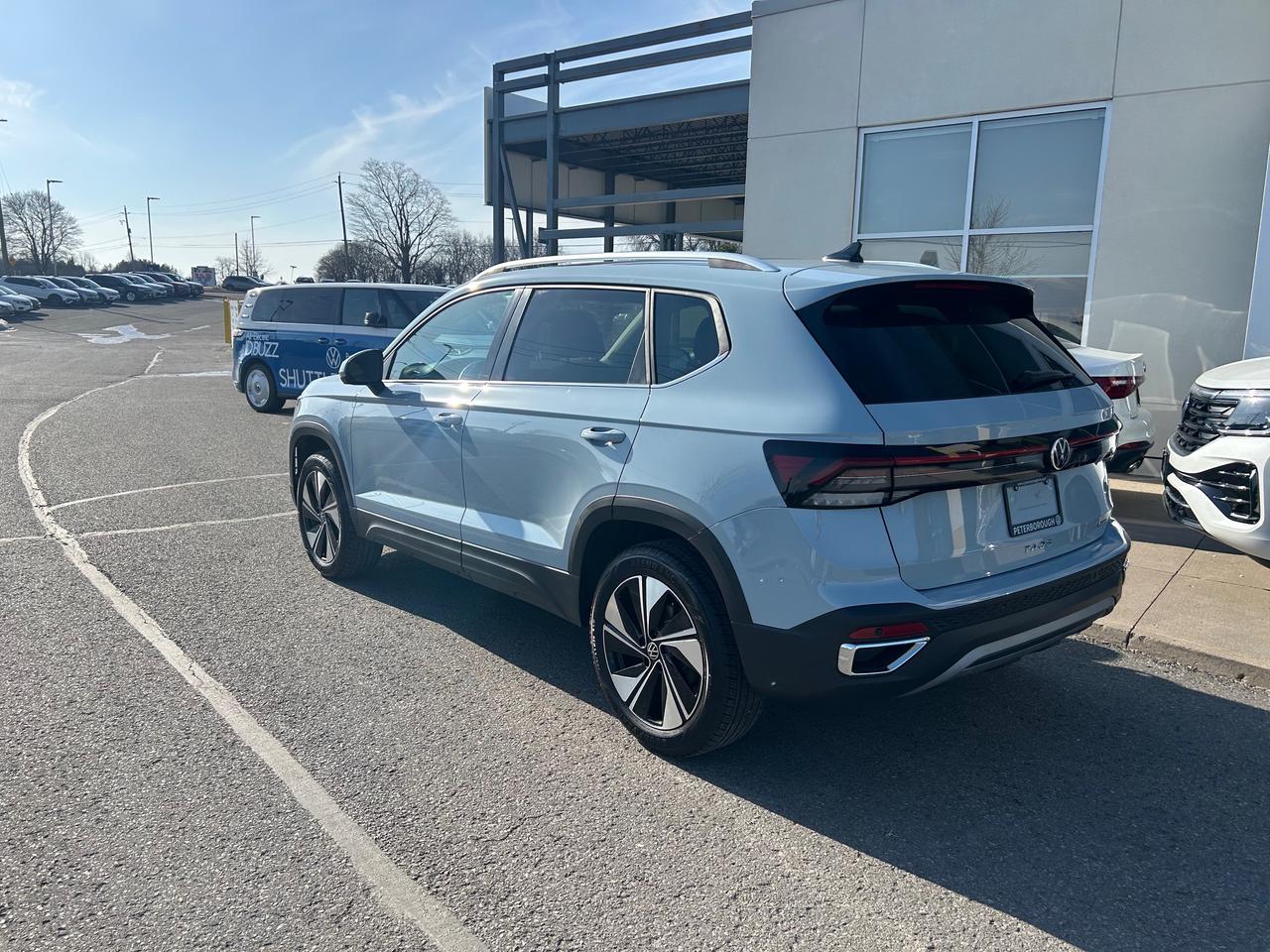 2025 Volkswagen Taos Highline 4dr All-Wheel Drive 4MOTION Photo2