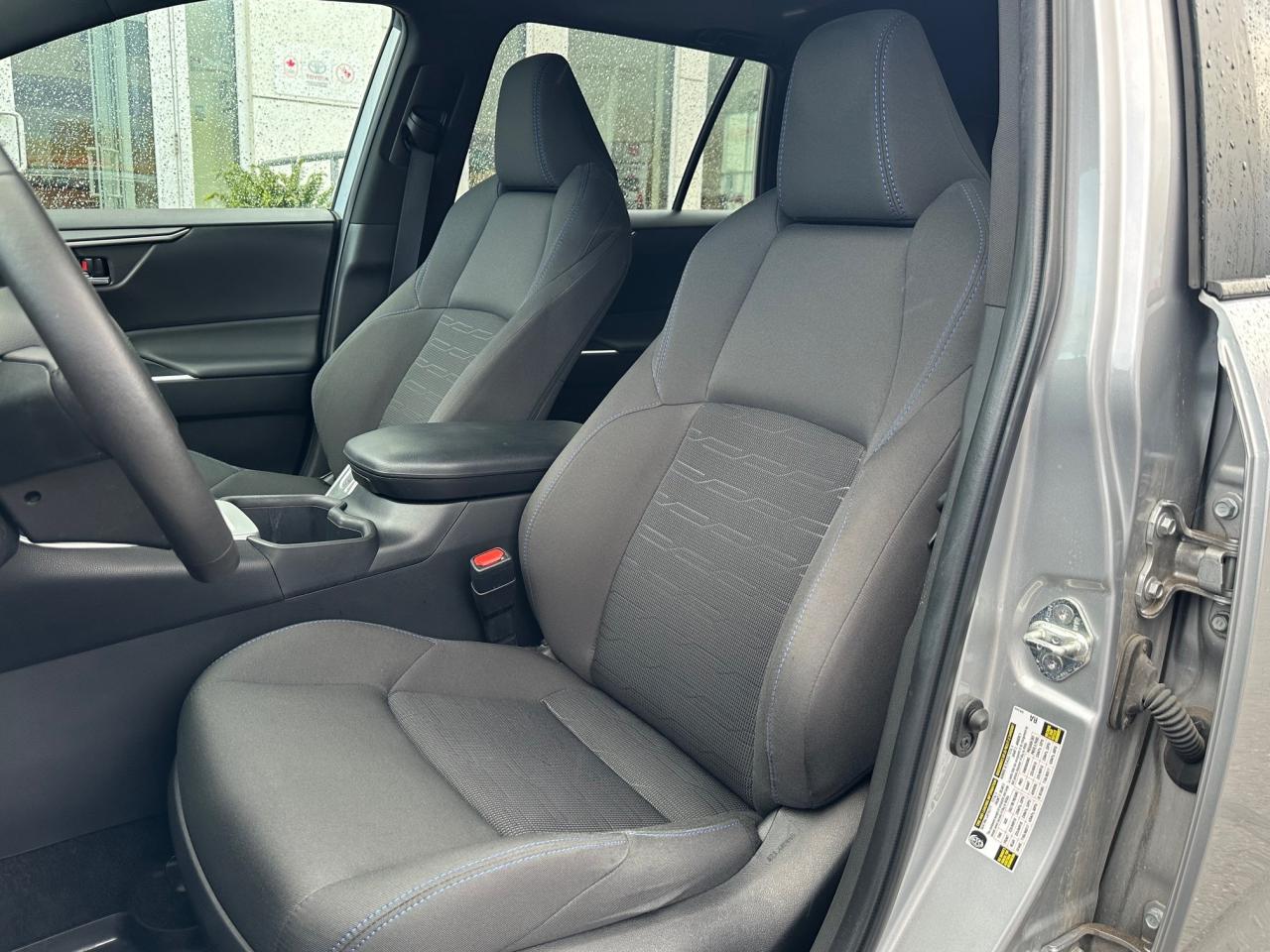 2023 Toyota RAV4 Hybrid SE 4dr All-Wheel Drive Photo