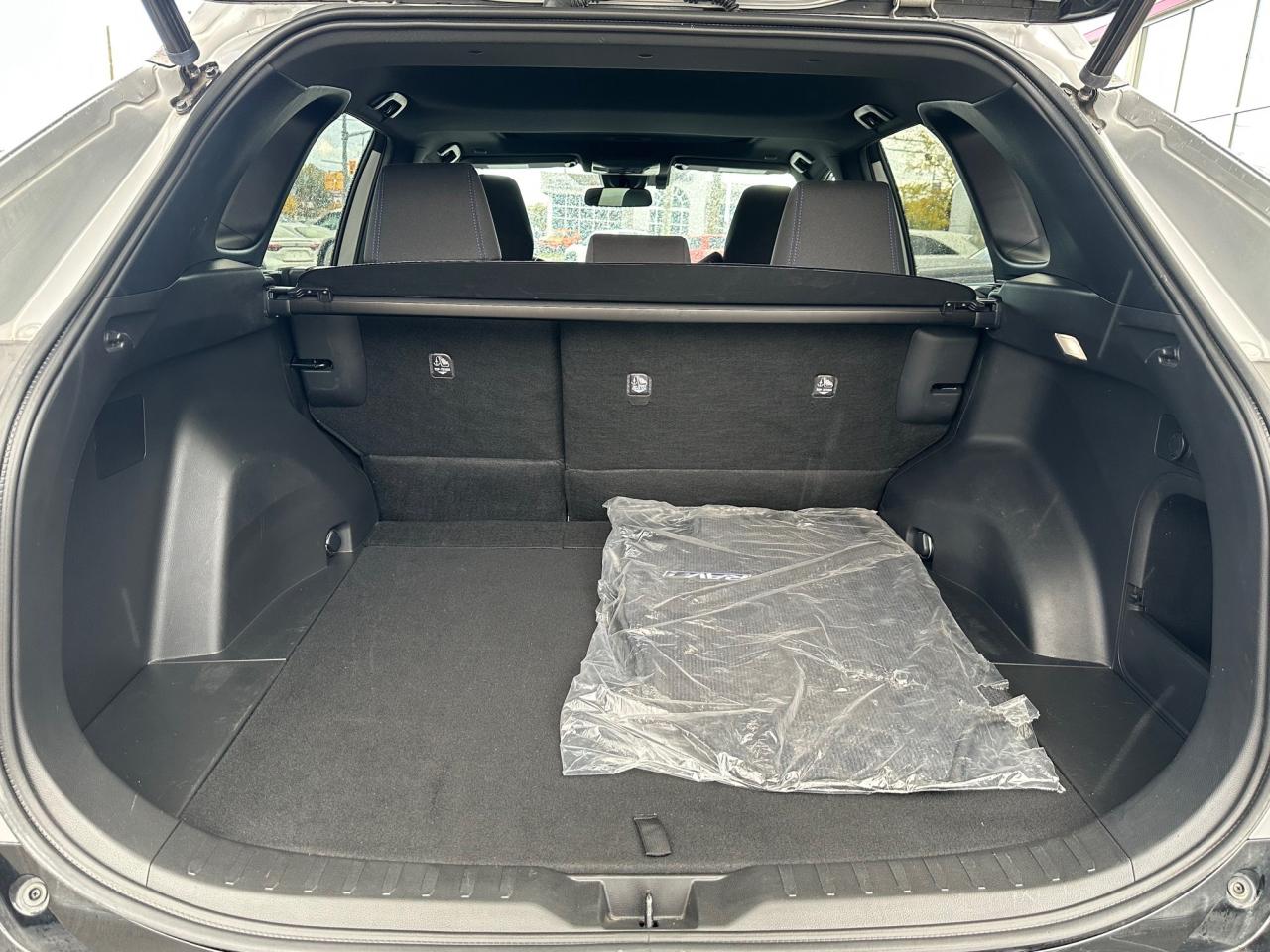 2023 Toyota RAV4 Hybrid SE 4dr All-Wheel Drive Photo