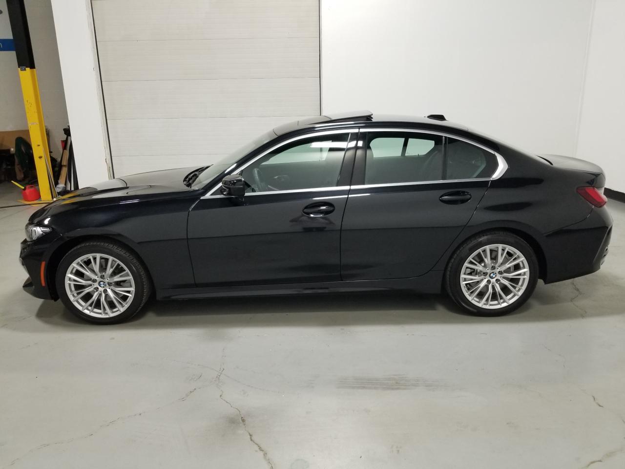 2024 BMW 330 i xDrive 4dr All-Wheel Drive Sedan Photo