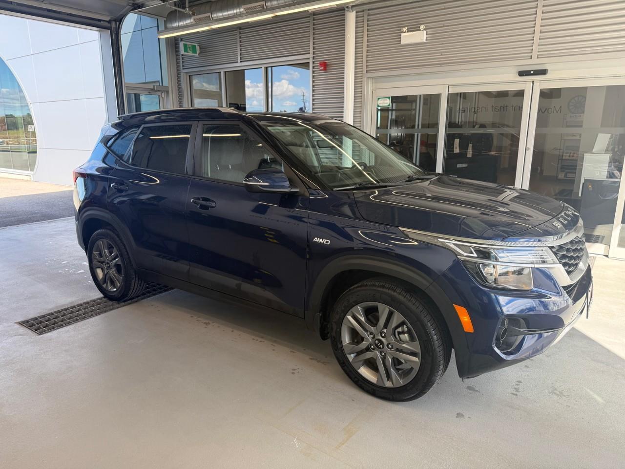 2021 Kia Seltos LX 4dr All-Wheel Drive Photo