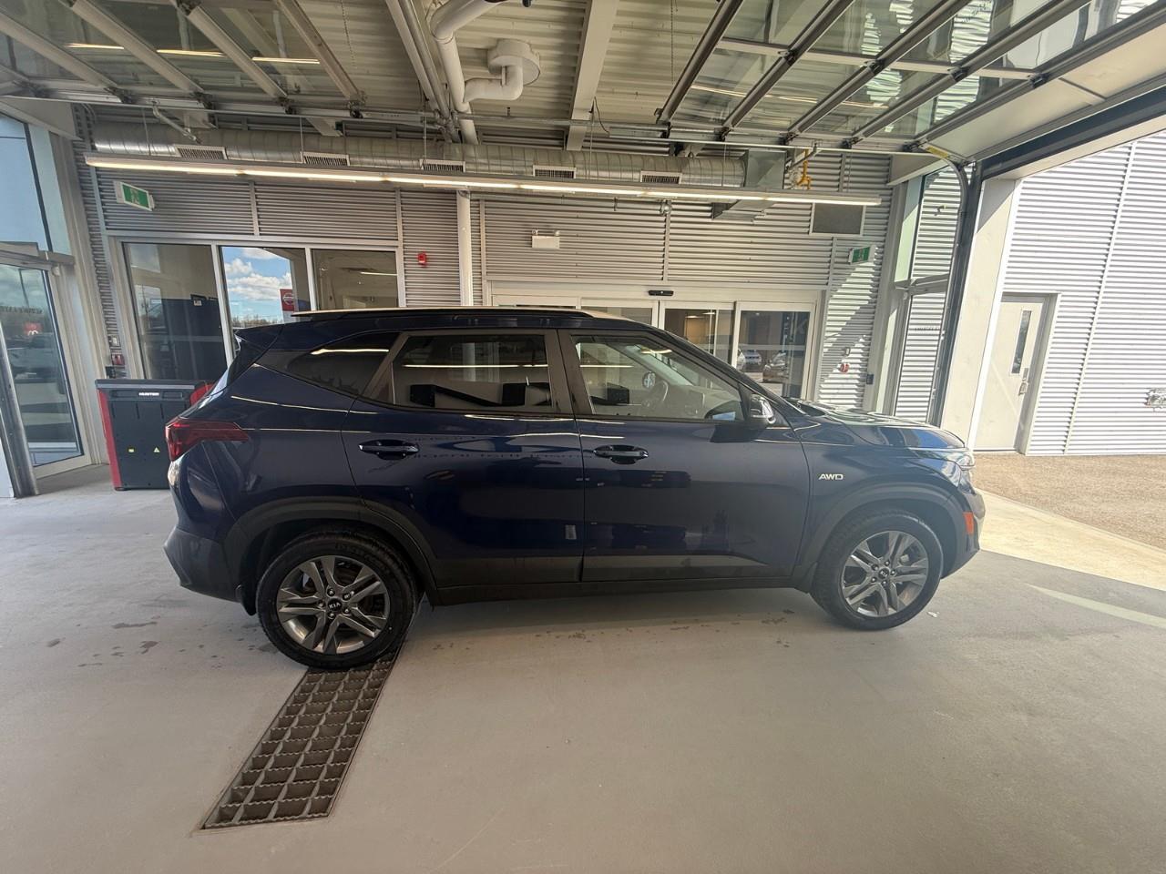 2021 Kia Seltos LX 4dr All-Wheel Drive Photo