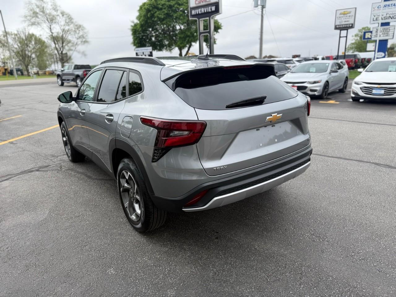 2024 Chevrolet Trax LT 4dr Front-Wheel Drive Photo