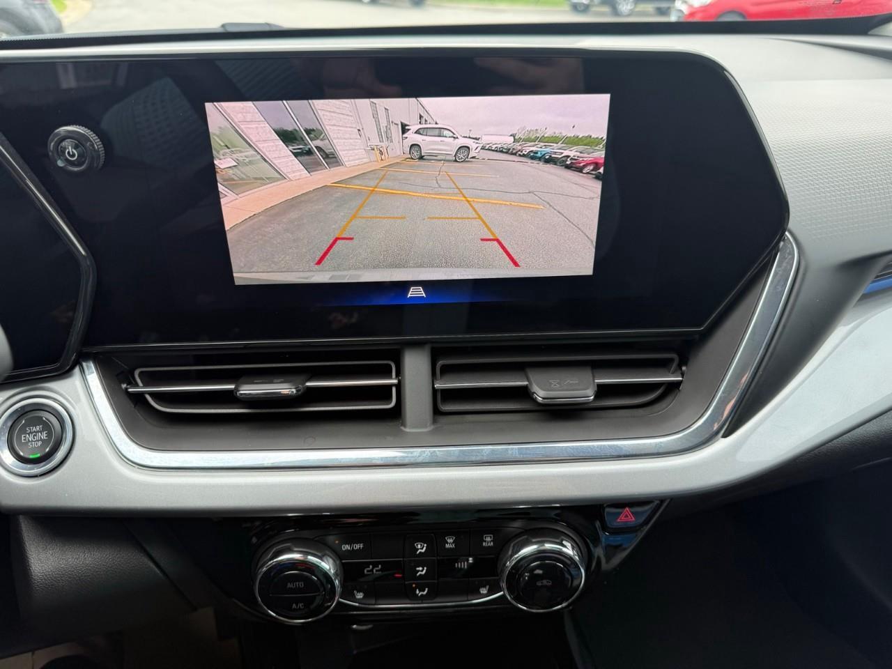 2024 Chevrolet Trax LT 4dr Front-Wheel Drive Photo