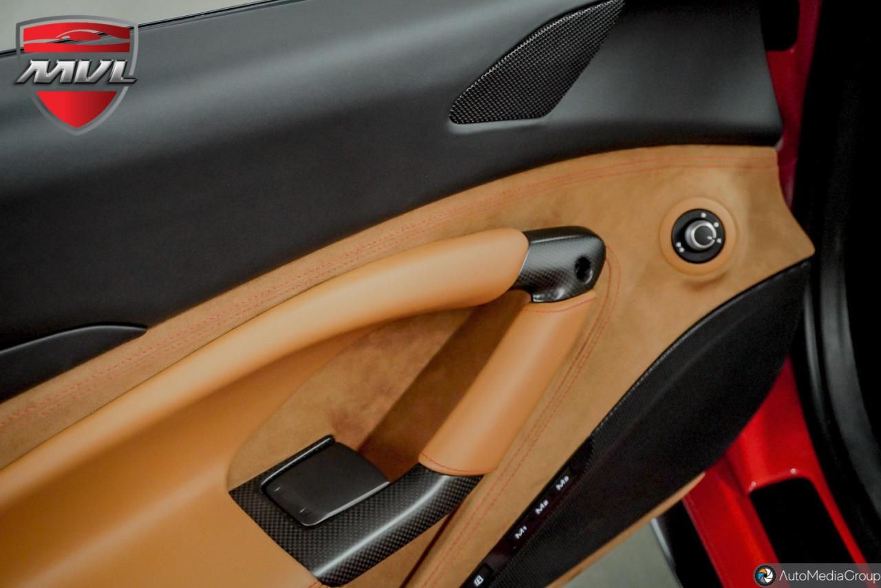 2023 Ferrari F8 Spider Base 2dr Convertible Photo