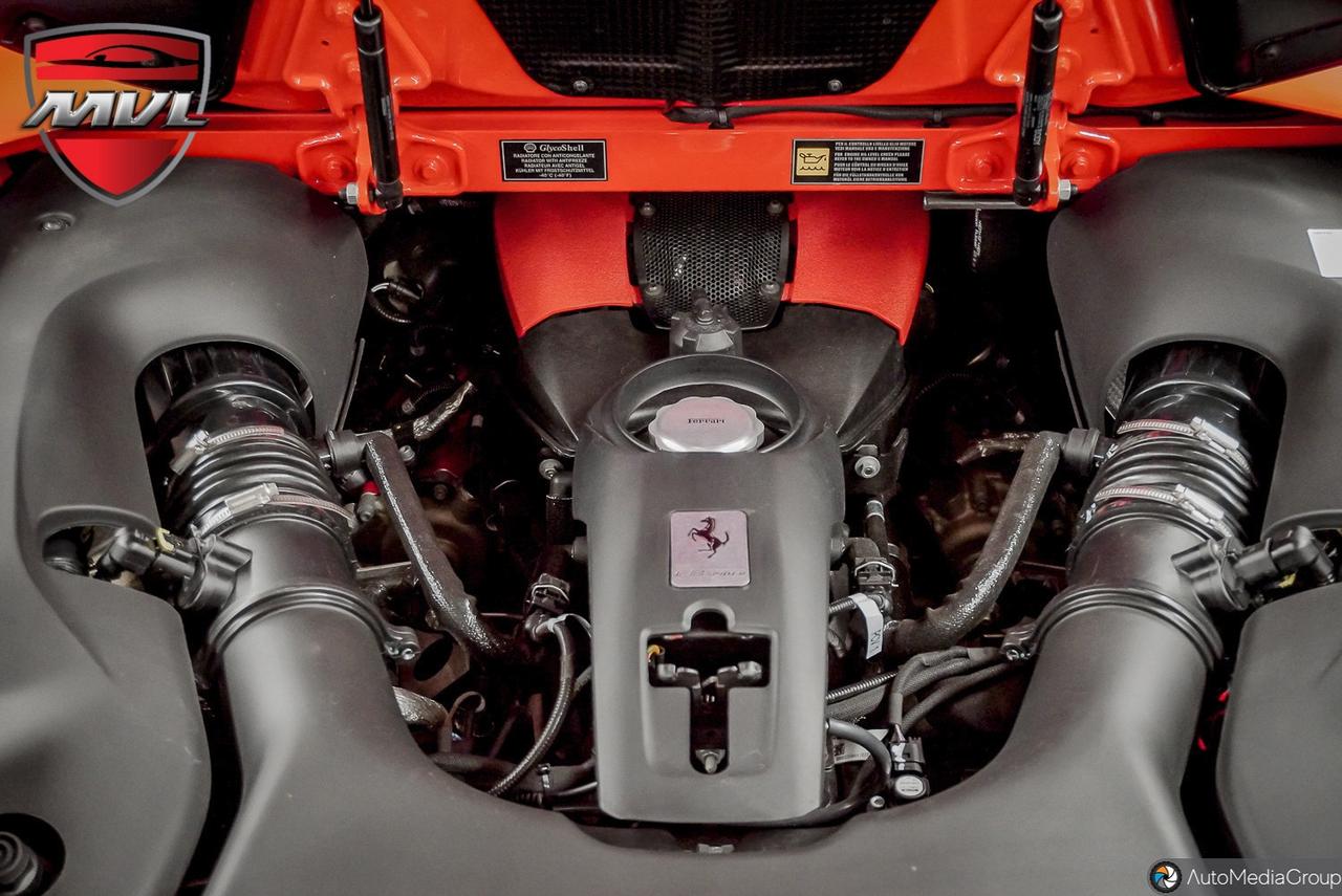 2023 Ferrari F8 Spider Base 2dr Convertible Photo