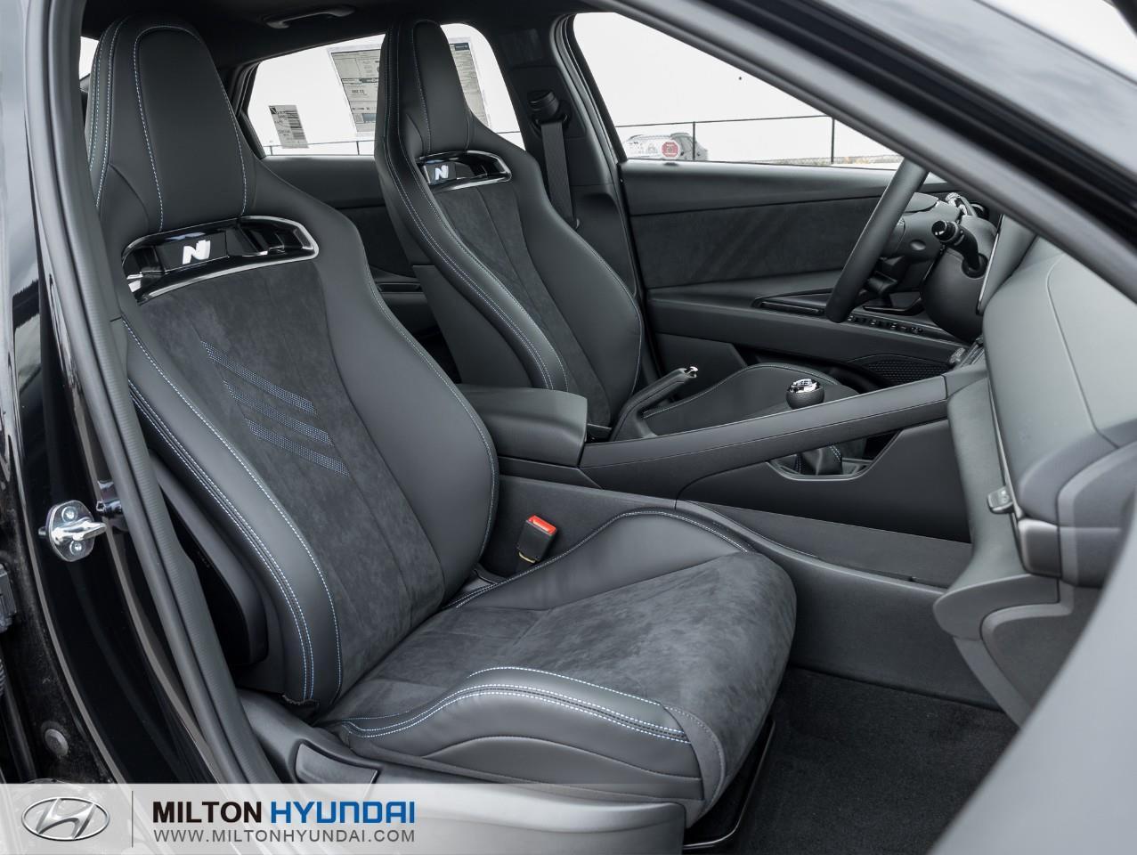 2025 Hyundai Elantra N Base 4dr Sedan Photo