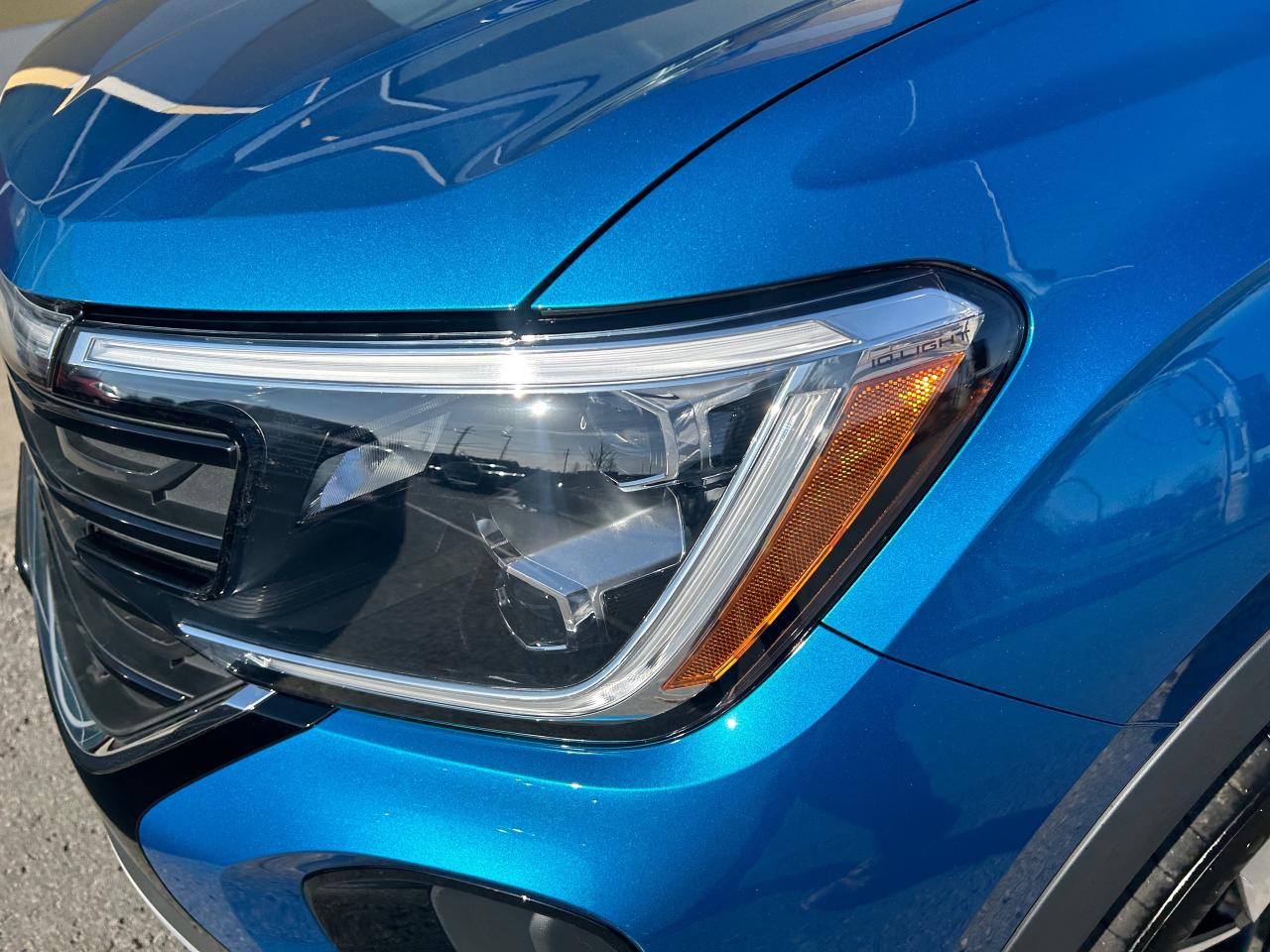 2024 Volkswagen Atlas Cross Sport 2.0 TSI Highline 4dr All-Wheel Drive 4MOTION Photo