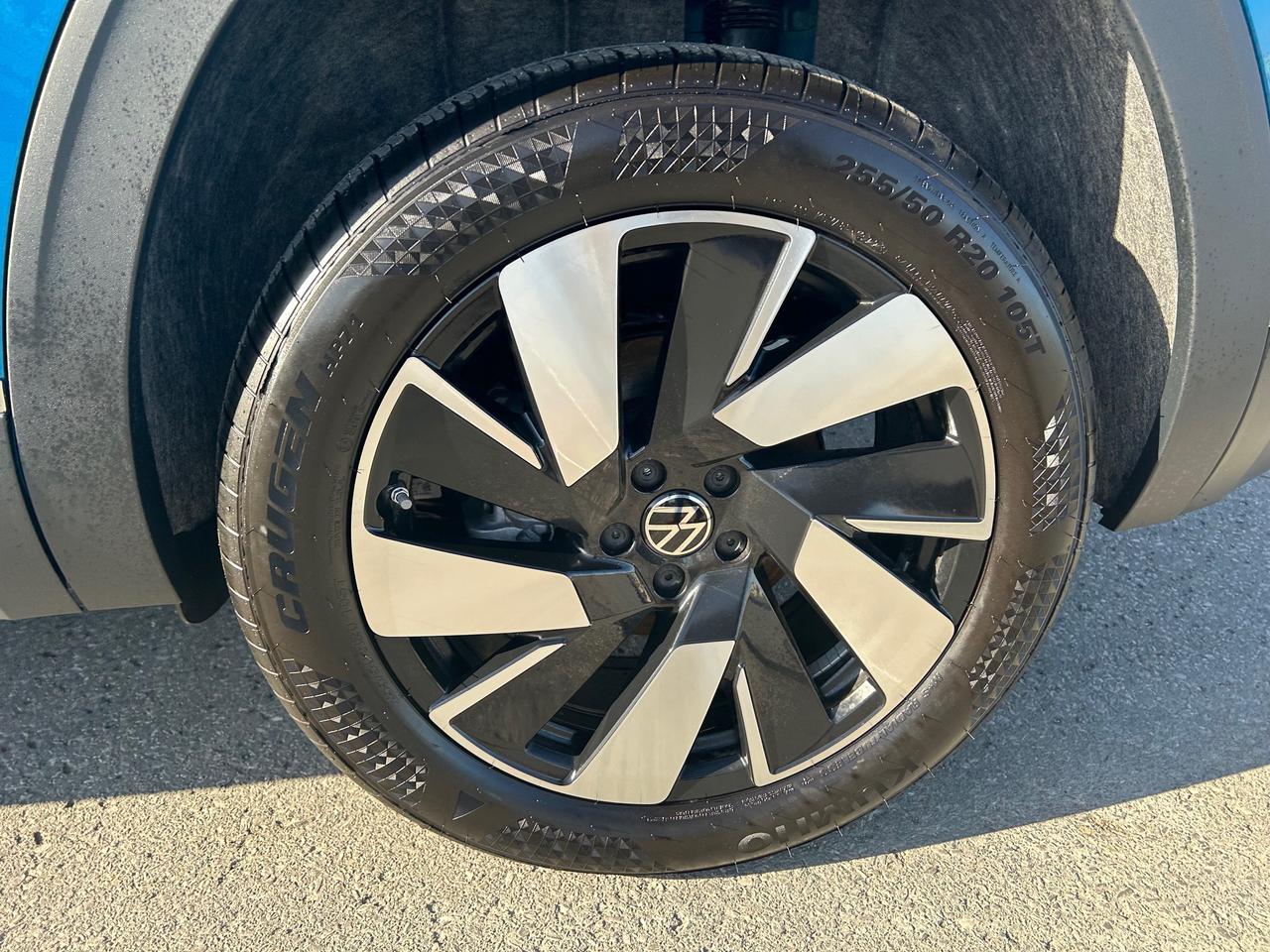 2024 Volkswagen Atlas Cross Sport 2.0 TSI Highline 4dr All-Wheel Drive 4MOTION Photo