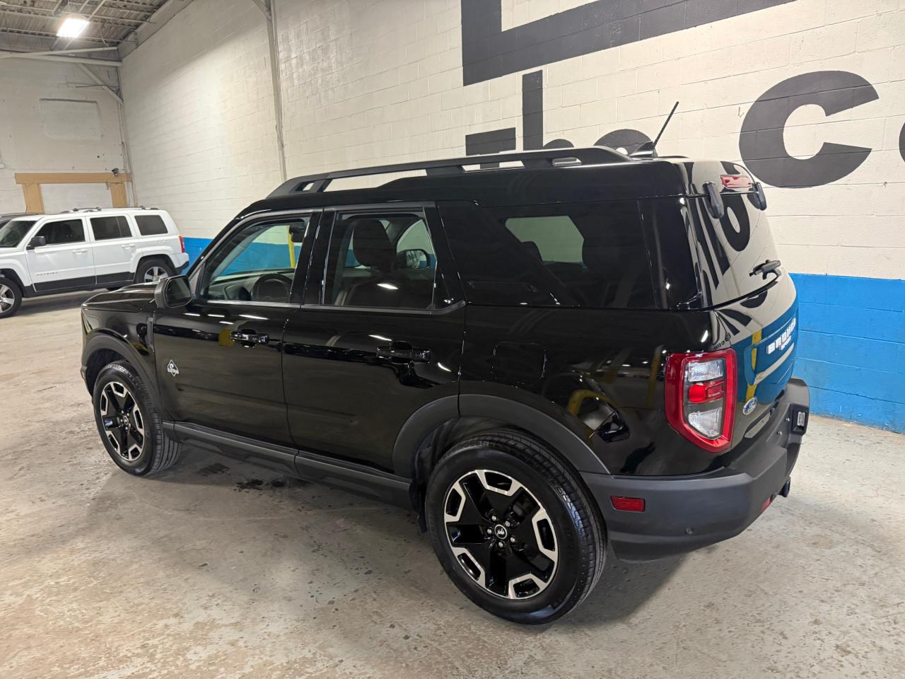 2023 Ford Bronco Sport Outer Banks 4dr 4x4 Photo