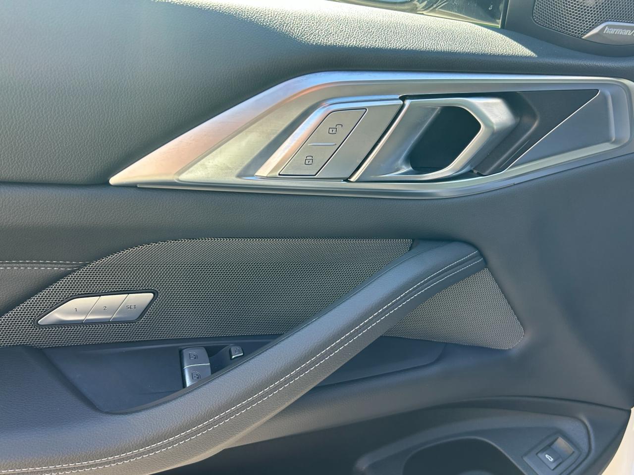 2025 BMW 430 i xDrive 2dr All-Wheel Drive Coupe Photo2