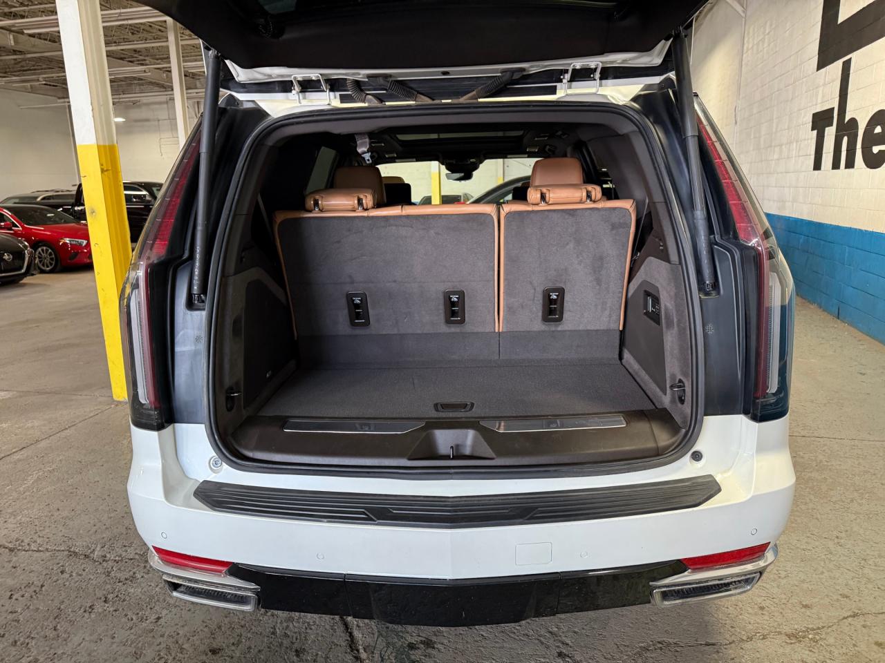 2021 Cadillac Escalade Premium Luxury 4x4 Photo