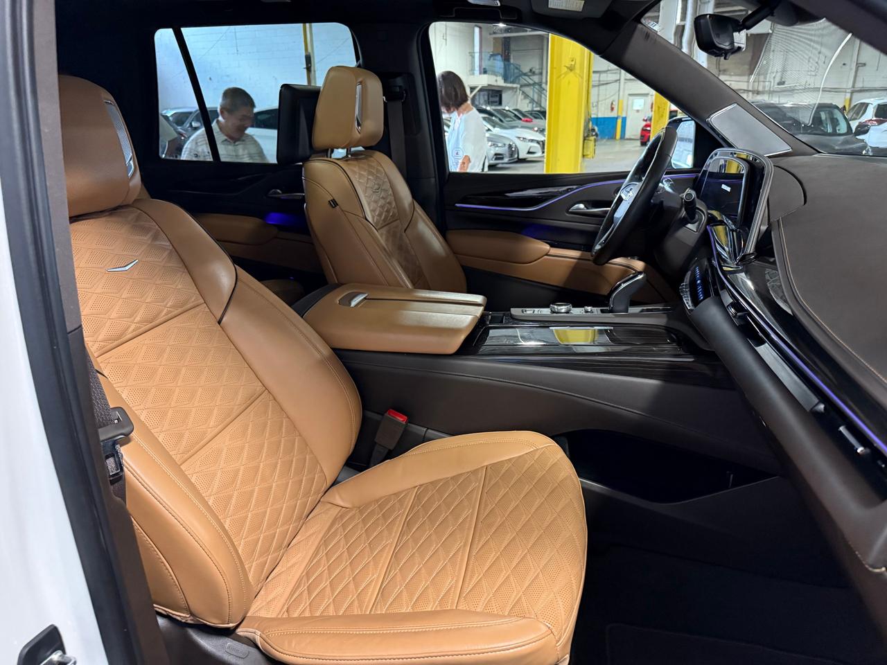 2021 Cadillac Escalade Premium Luxury 4x4 Photo