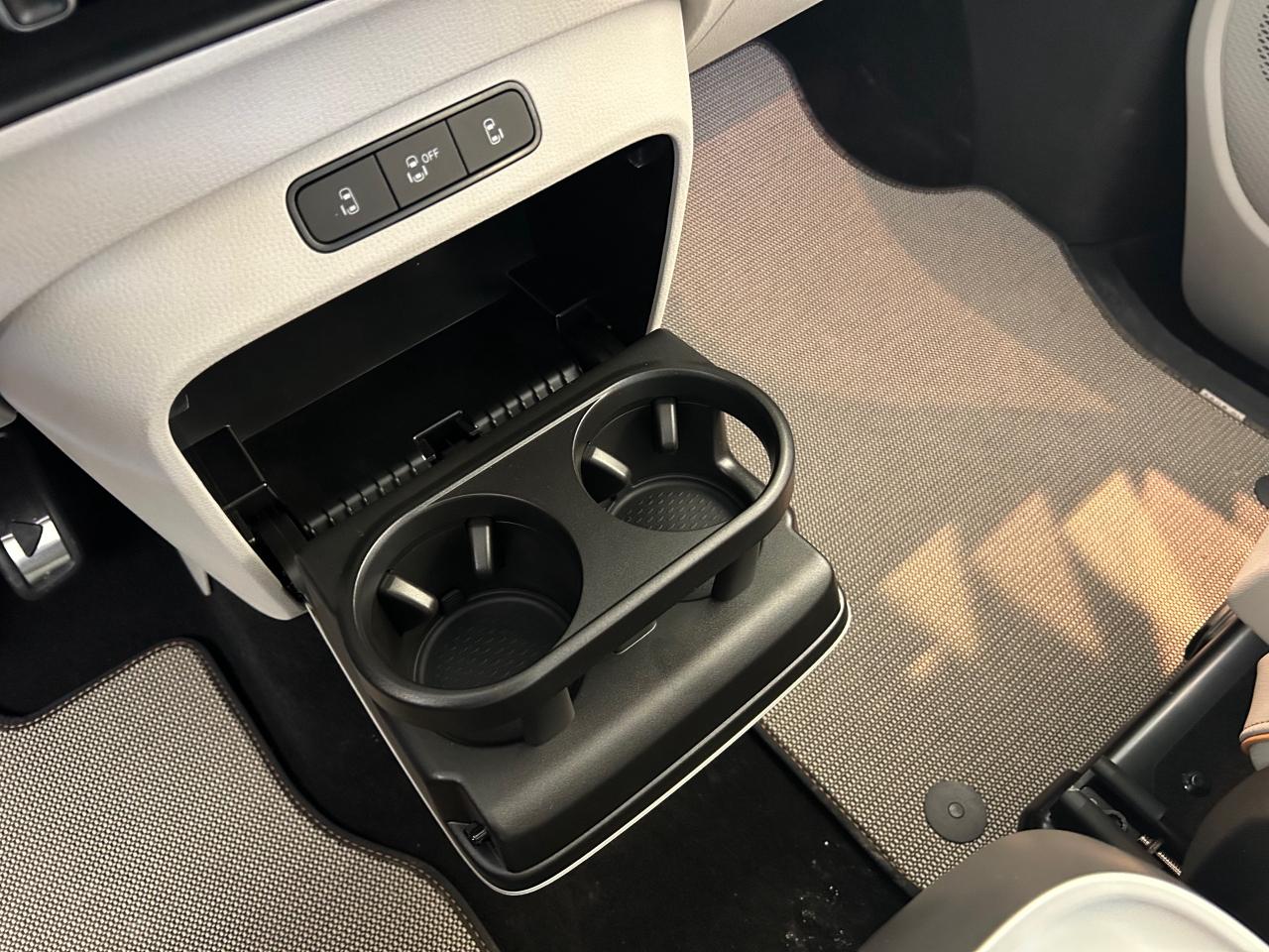 2025 Volkswagen ID. Buzz 1st Edition 4dr All-Wheel Drive 4MOTION Photo