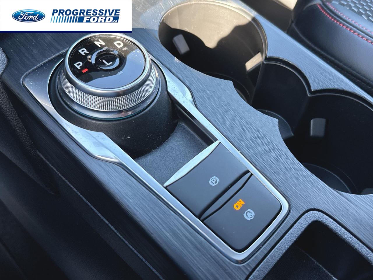 2025 Ford Escape ST-Line 4dr All-Wheel Drive Photo