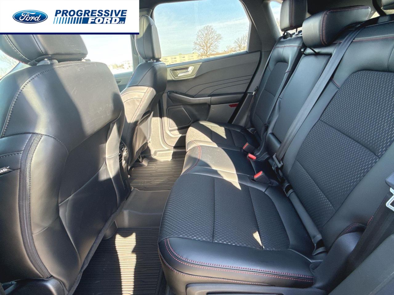 2025 Ford Escape ST-Line 4dr All-Wheel Drive Photo