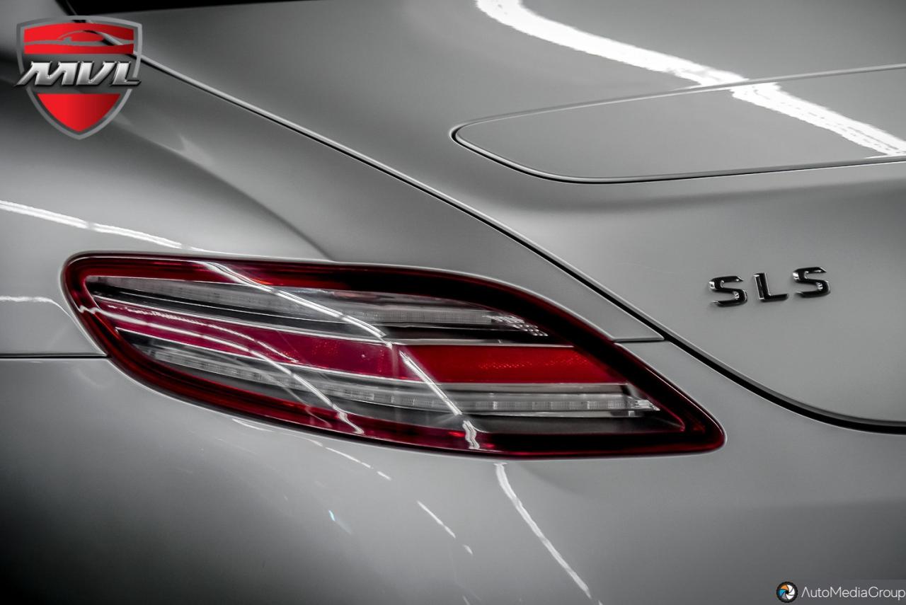 2011 Mercedes-Benz SLS AMG Base SLS AMG 2dr Coupe Photo