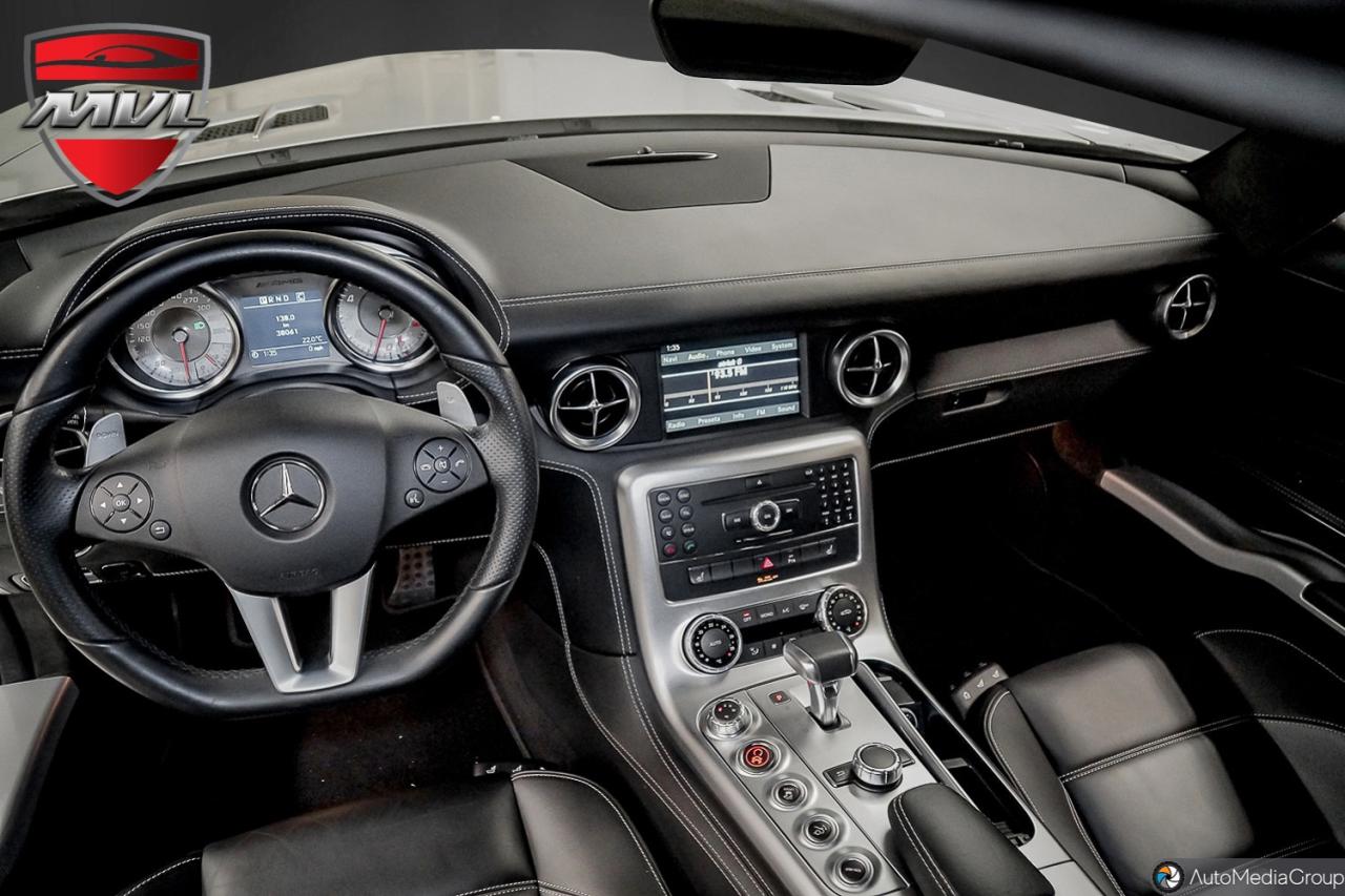 2011 Mercedes-Benz SLS AMG Base SLS AMG 2dr Coupe Photo