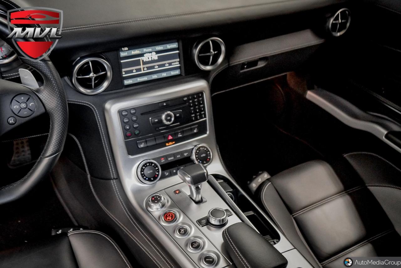 2011 Mercedes-Benz SLS AMG Base SLS AMG 2dr Coupe Photo