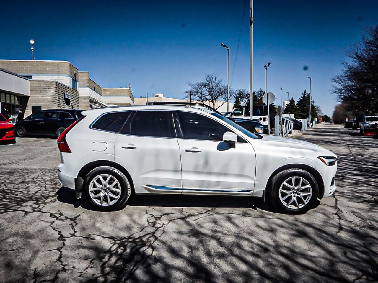 2021 Volvo XC60  Photo