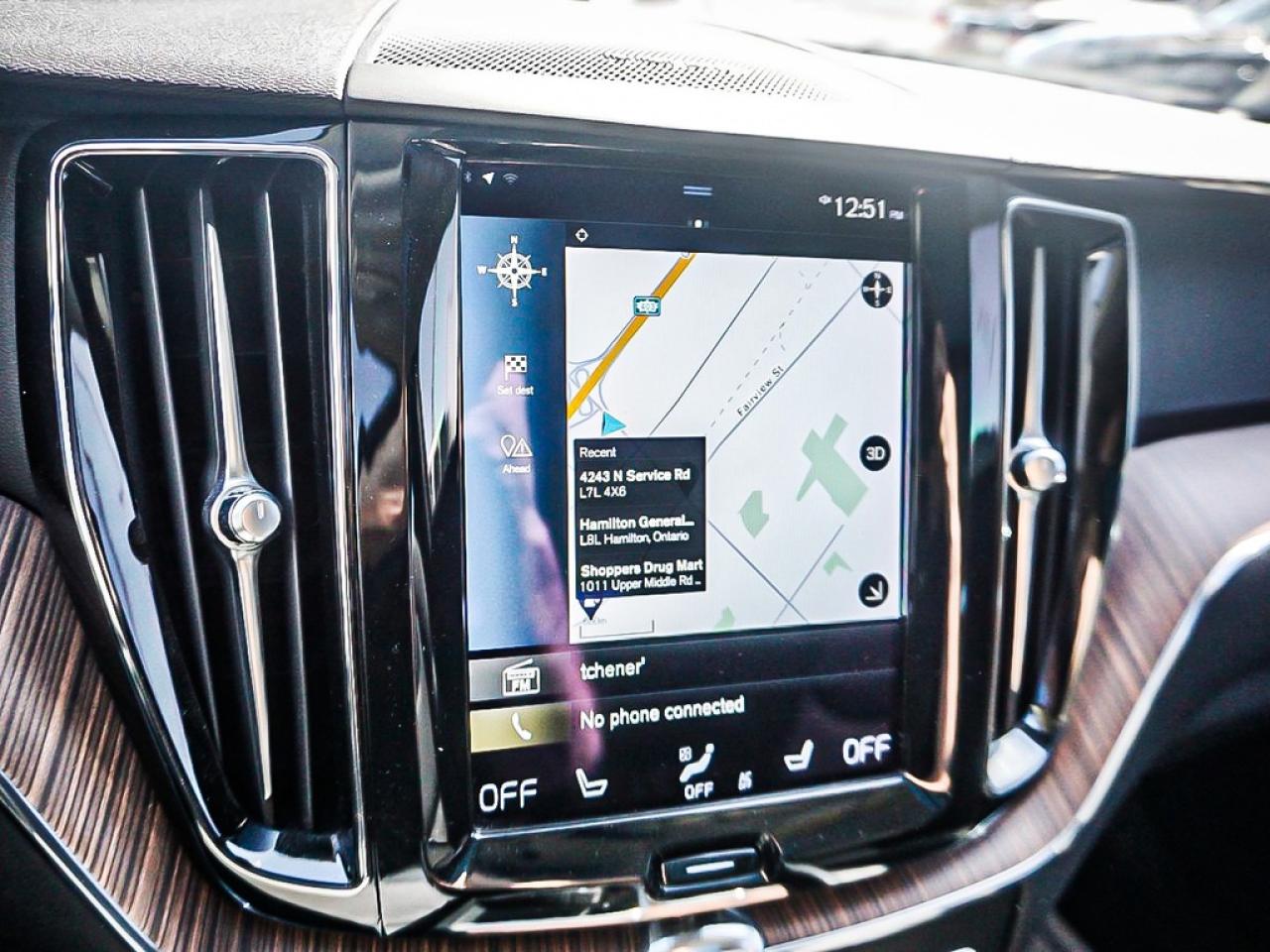 2021 Volvo XC60  Photo