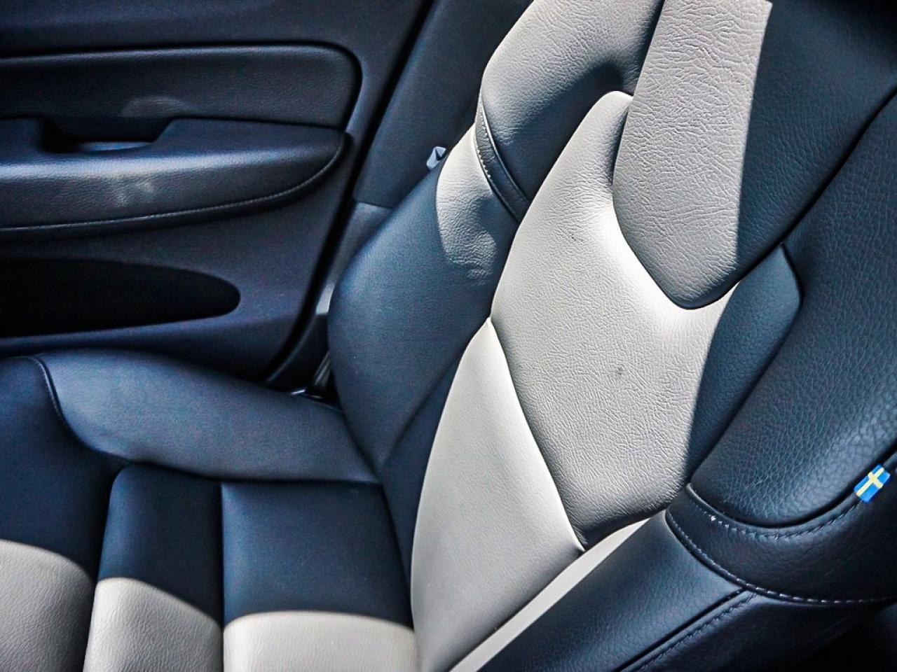 2021 Volvo XC60  Photo