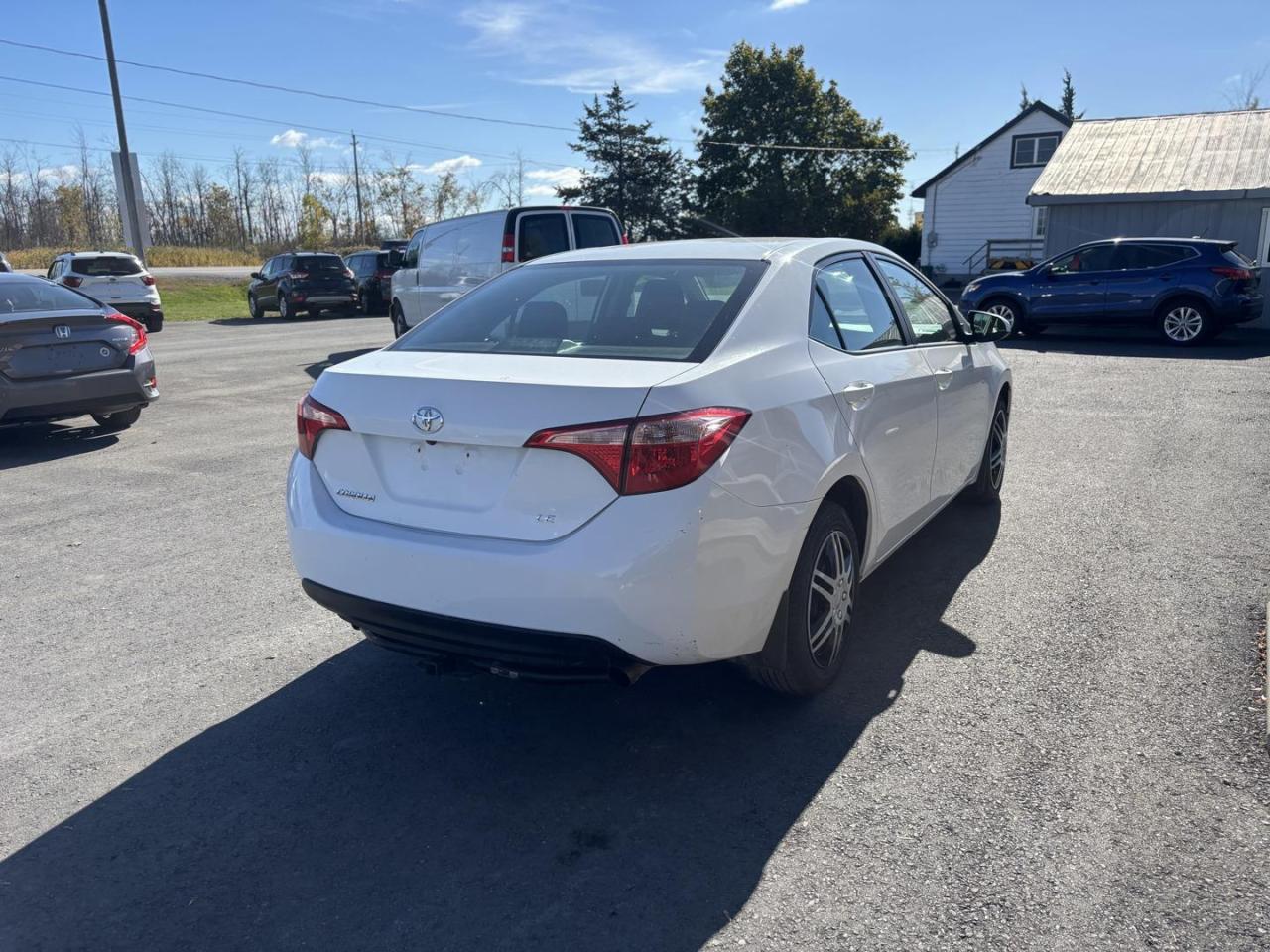 2018 Toyota Corolla  Photo4