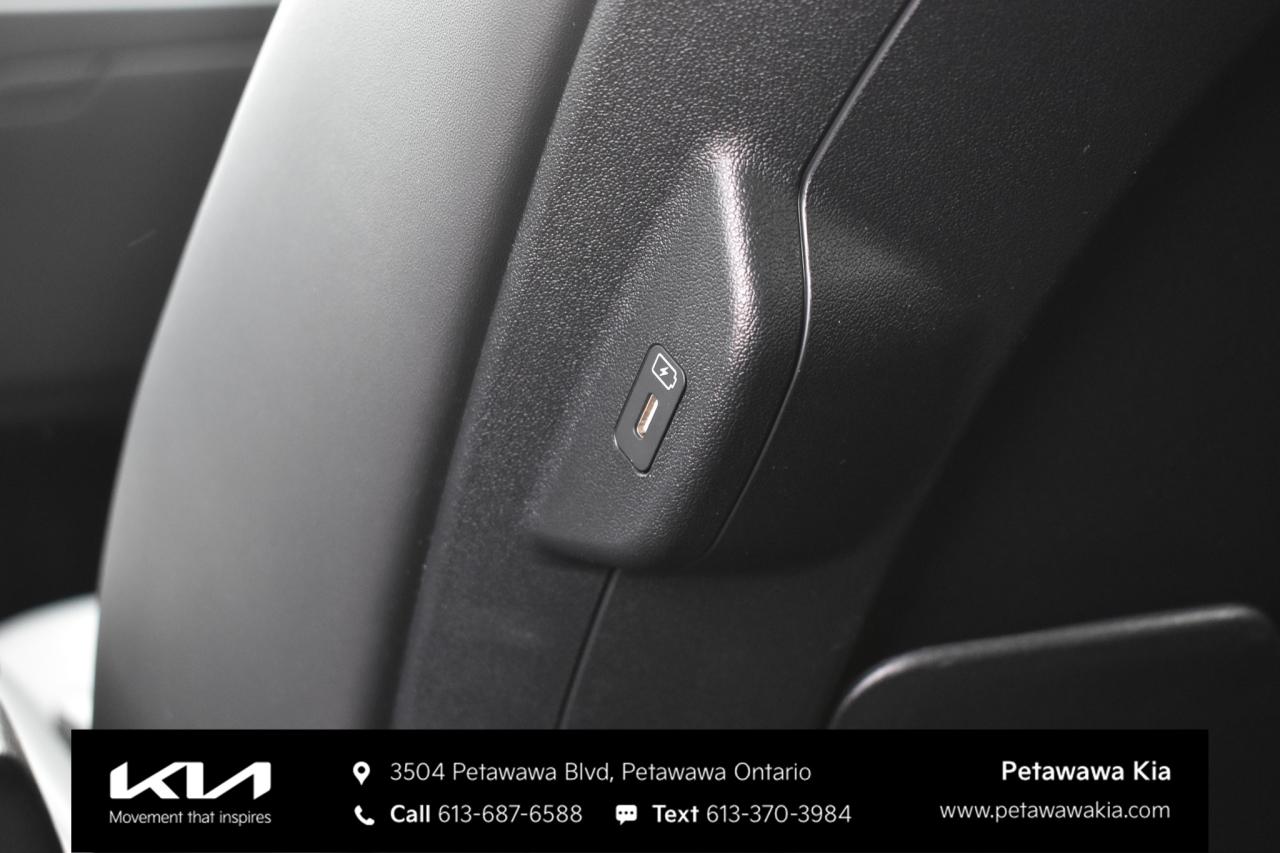 2025 Kia Niro Plug-In Hybrid EX 4dr Front-Wheel Drive Sport Utility Photo