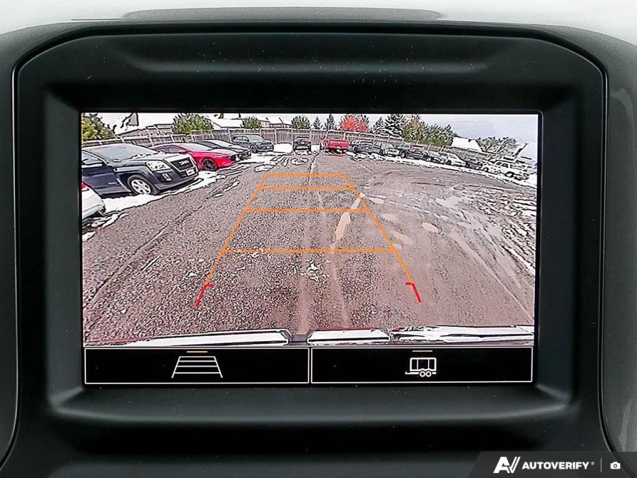 2026 GMC Sierra 1500 Crew Cab Short Box 4-Wheel Drive Pro Photo